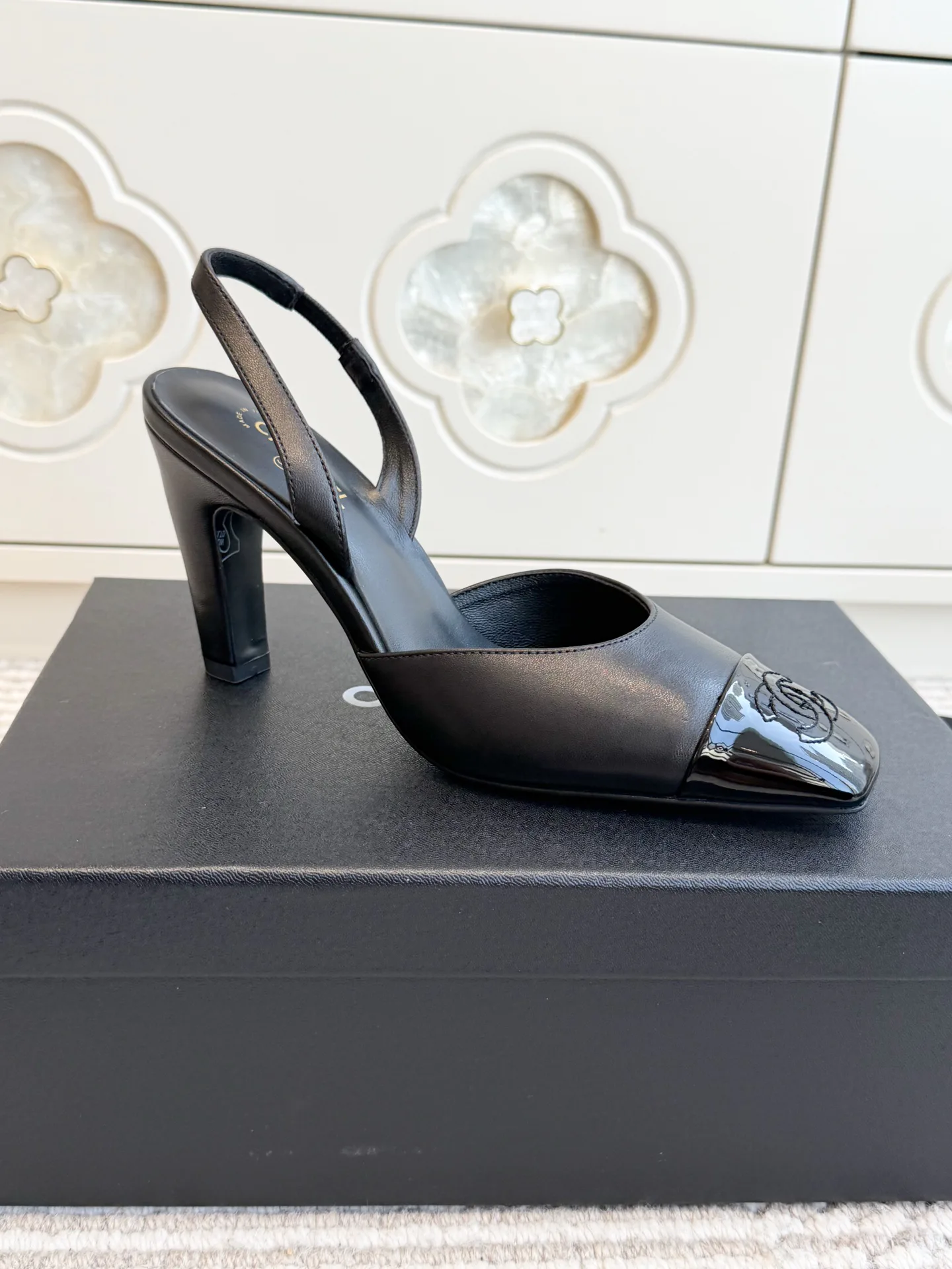 Women's Heels CHANEL 17936543