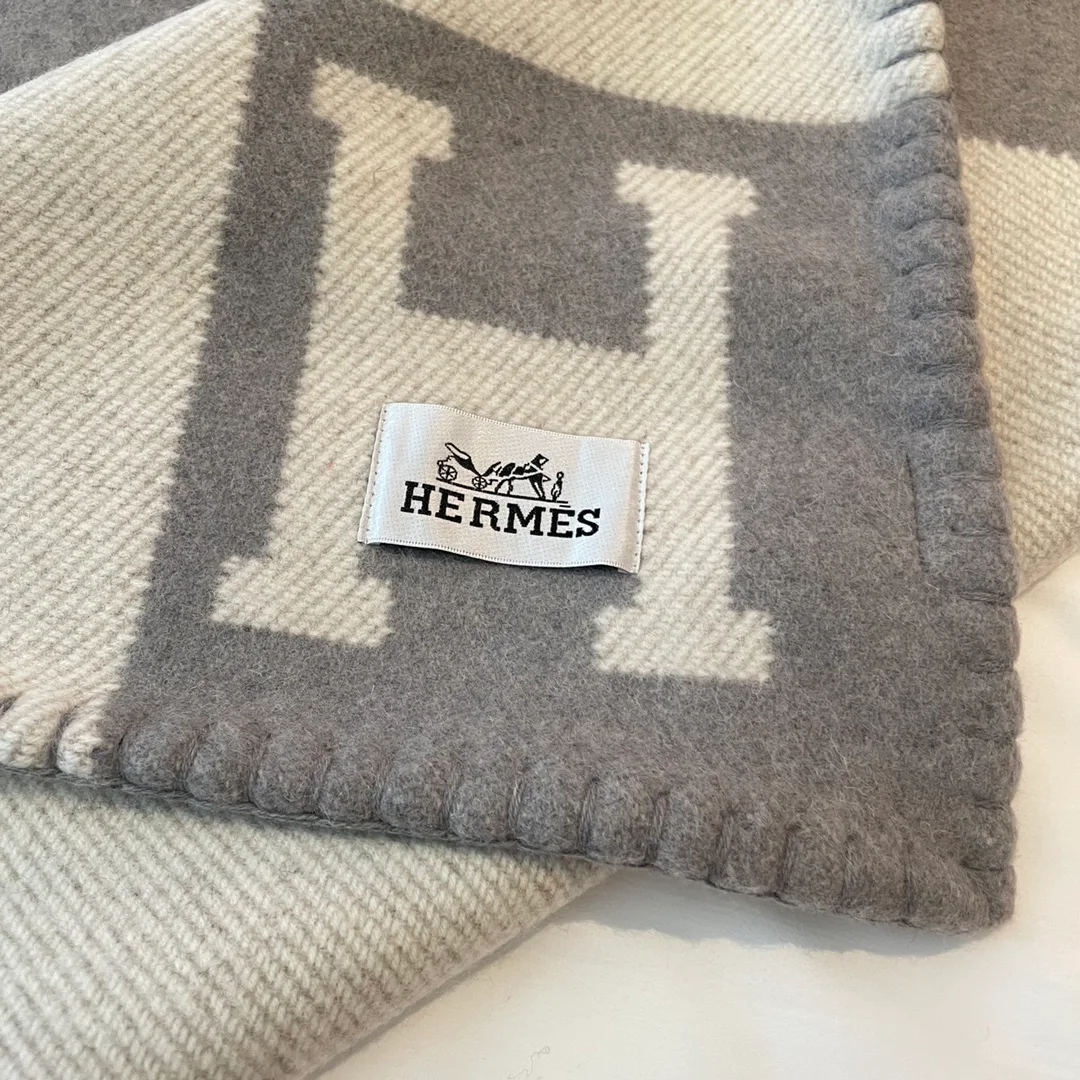 Textiles HERMES 18507305
