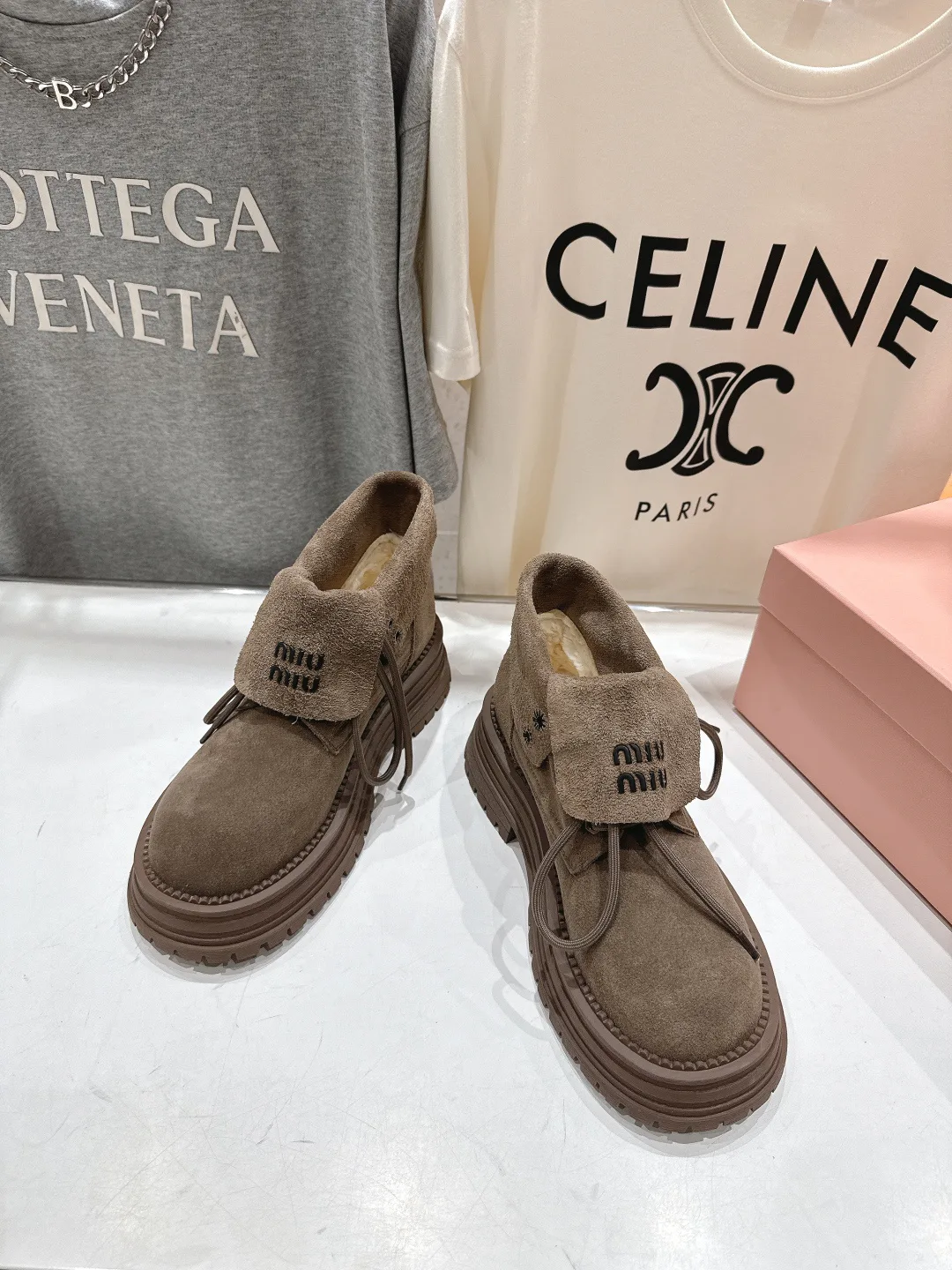 Women's Ugg Boots MIU MIU 18209192