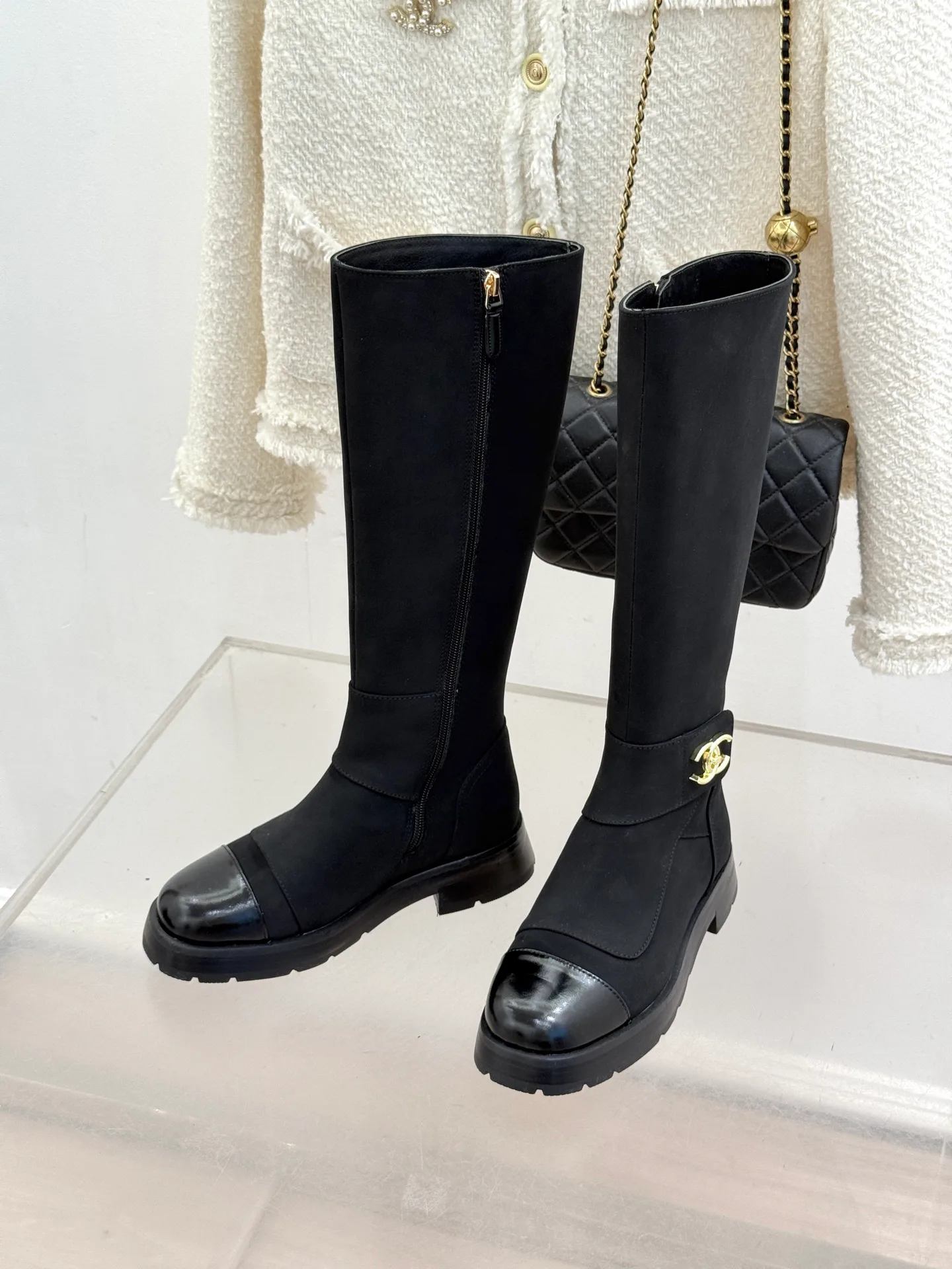 Women's Boots CHANEL 18436498