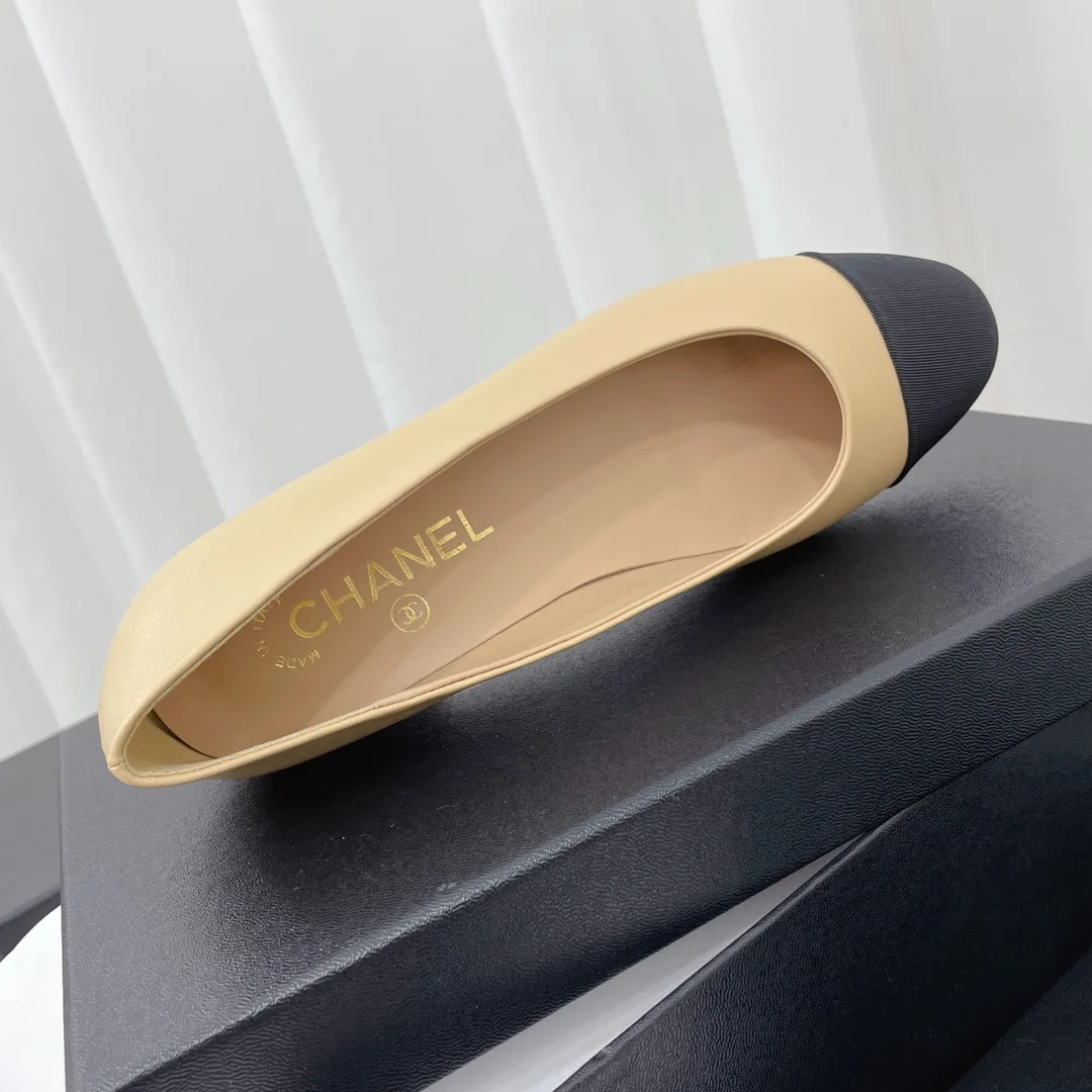 Women's Heels CHANEL 18083196