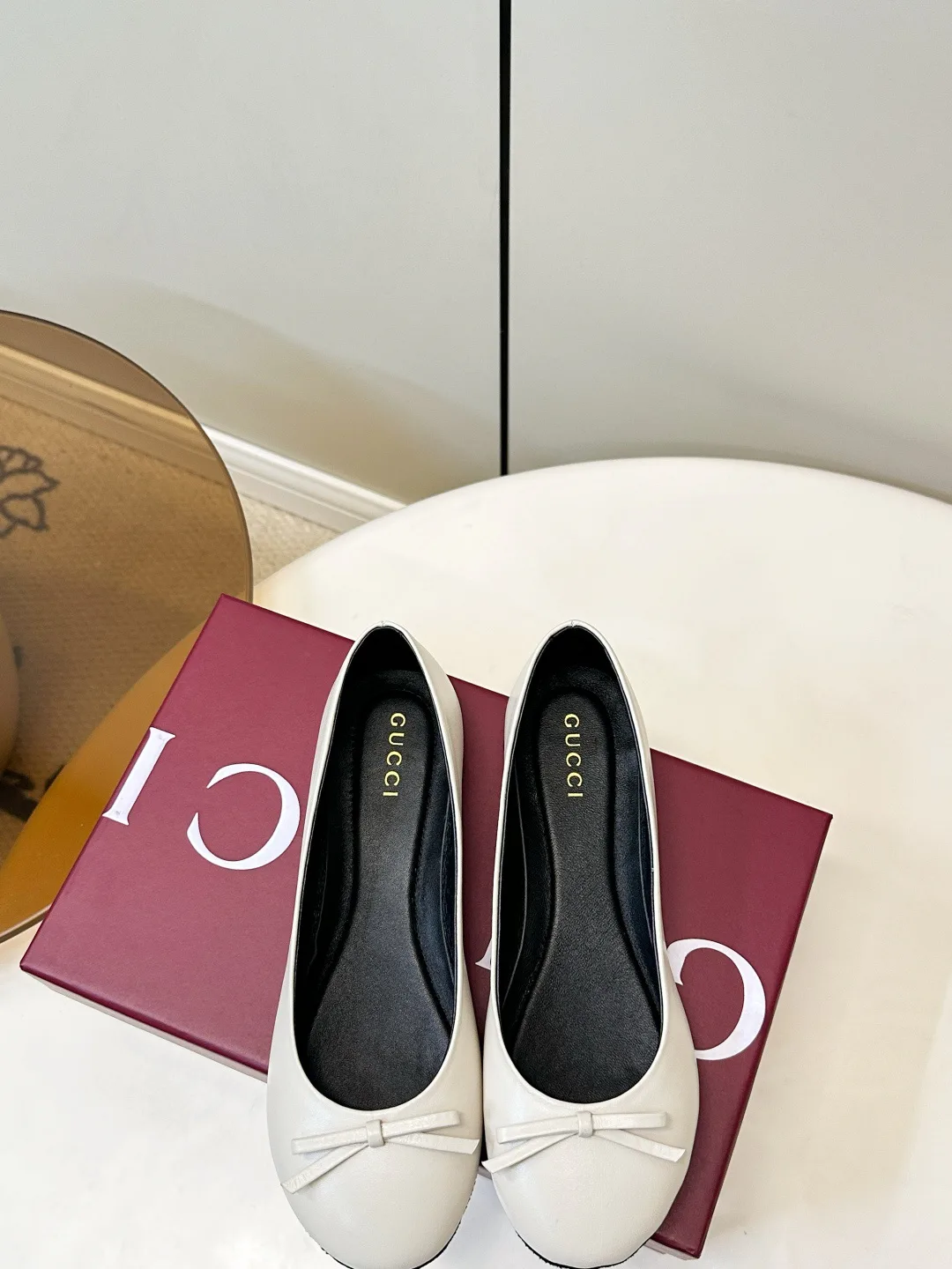 Women's Ballet Flats GUCCI 18079731