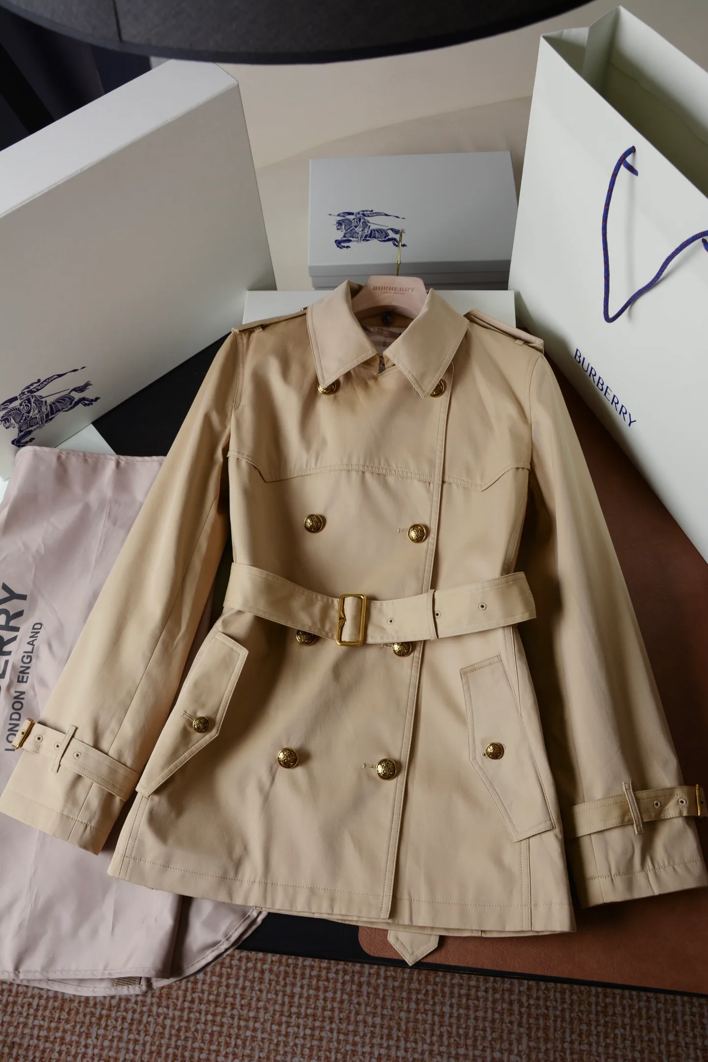 Women's Trench Coats BURBERRY 18458142