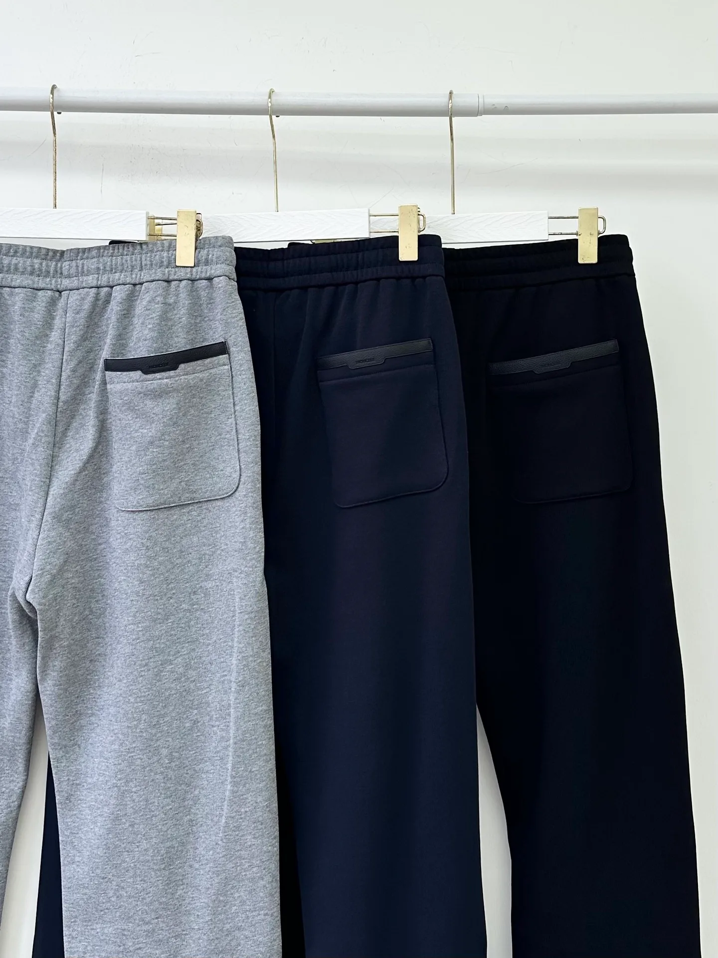 Men's Trousers MONCLER 17975296