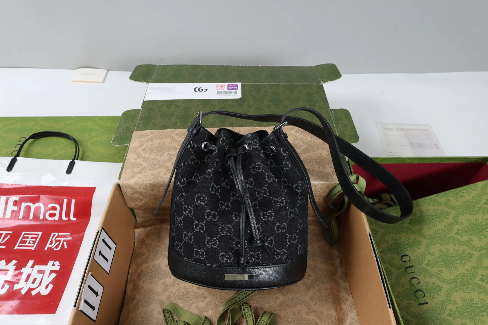 Women's Classic Handbags GUCCI 18065455