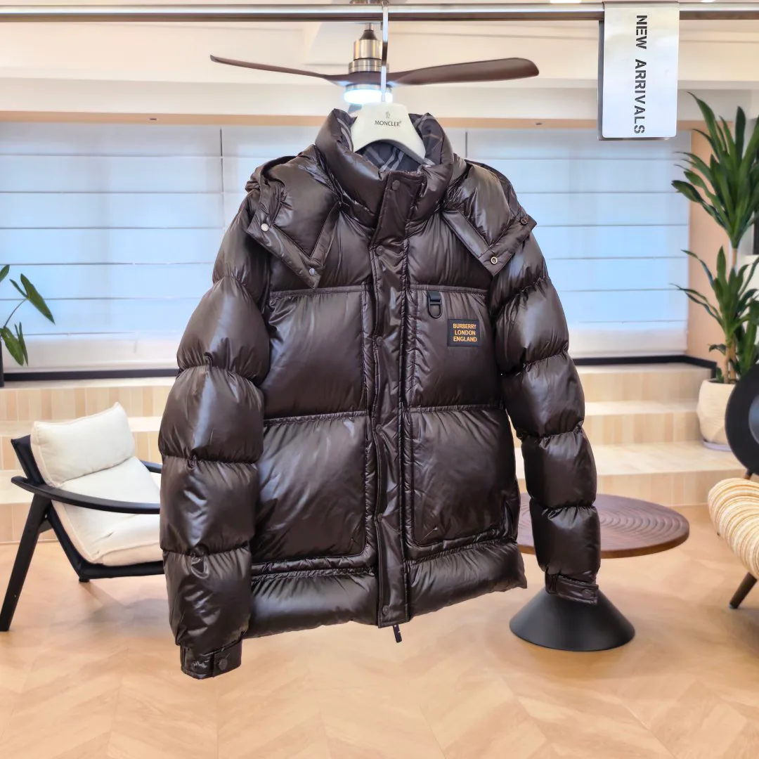 Women's Jackets And Down Jackets BURBERRY 17902556