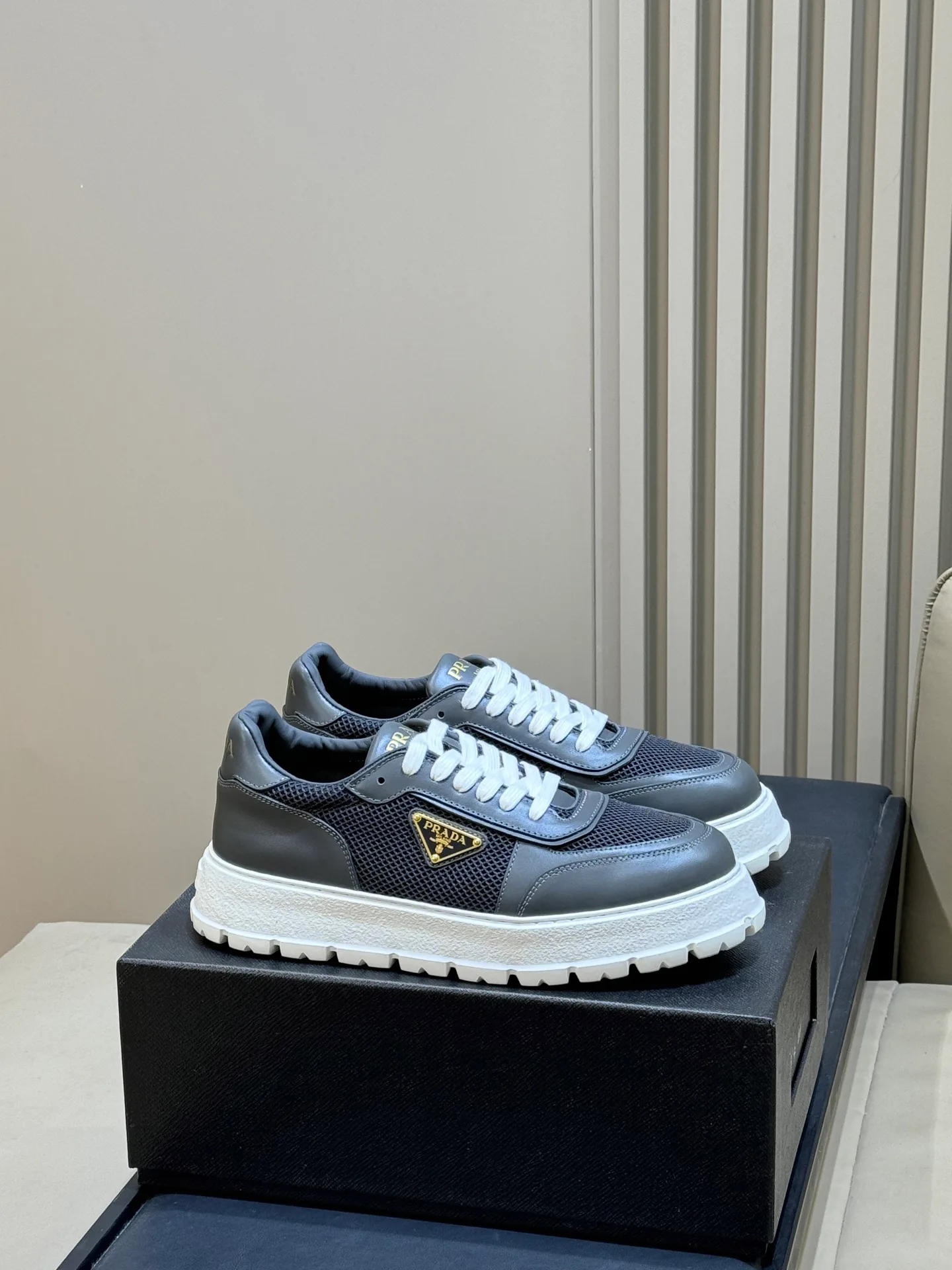 Men's Sneakers PRADA 17915323