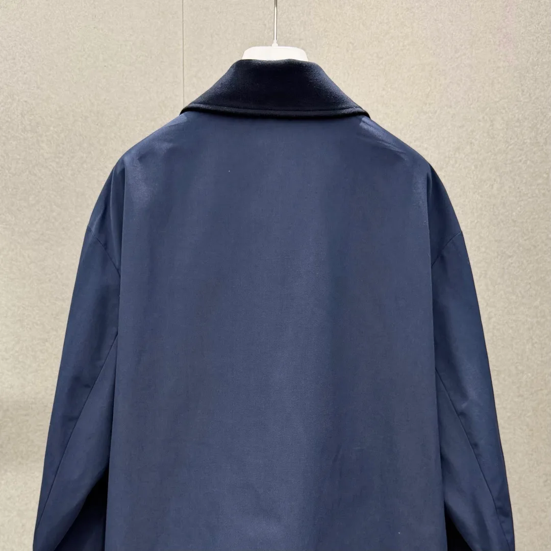 Men's Jackets And Down Jackets MONCLER 17876337