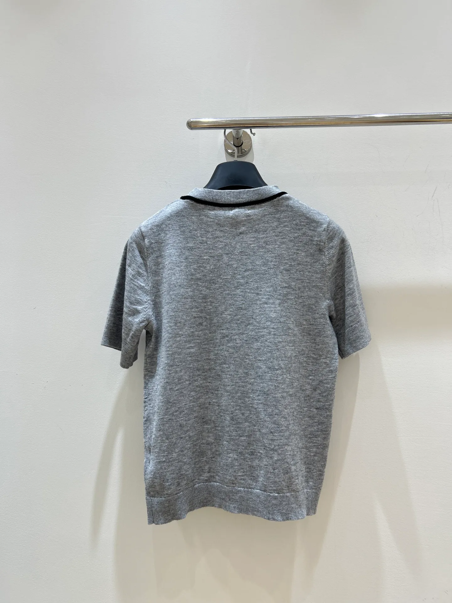 Women's T-Shirts LOEWE 18096918