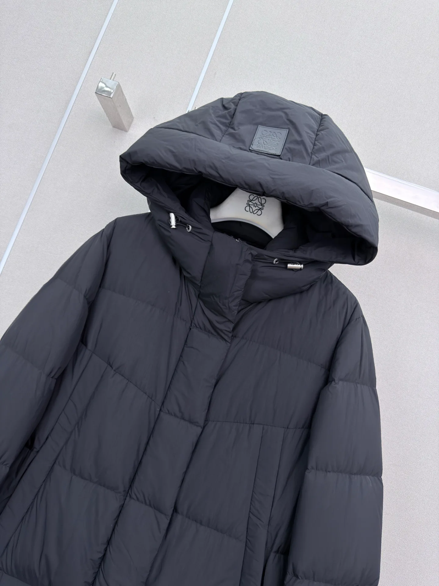 Women's Jackets And Down Jackets LOEWE 18108391