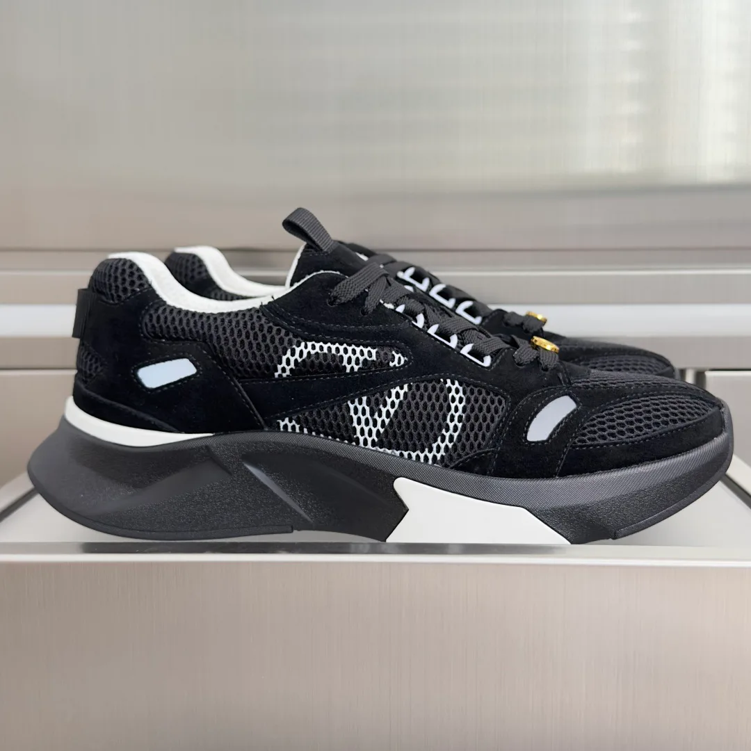 Men's Sneakers VALENTINO 17603076