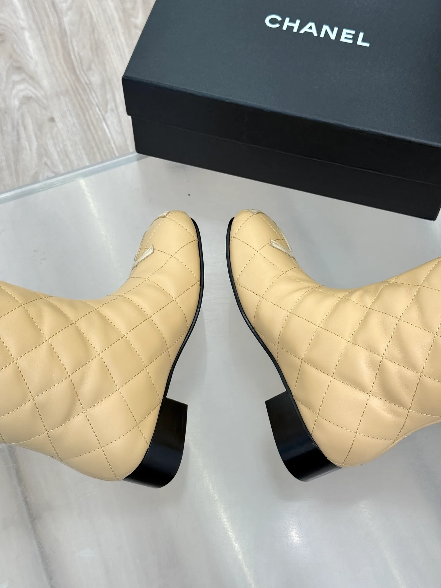 Сапоги Женские Chanel 18613367