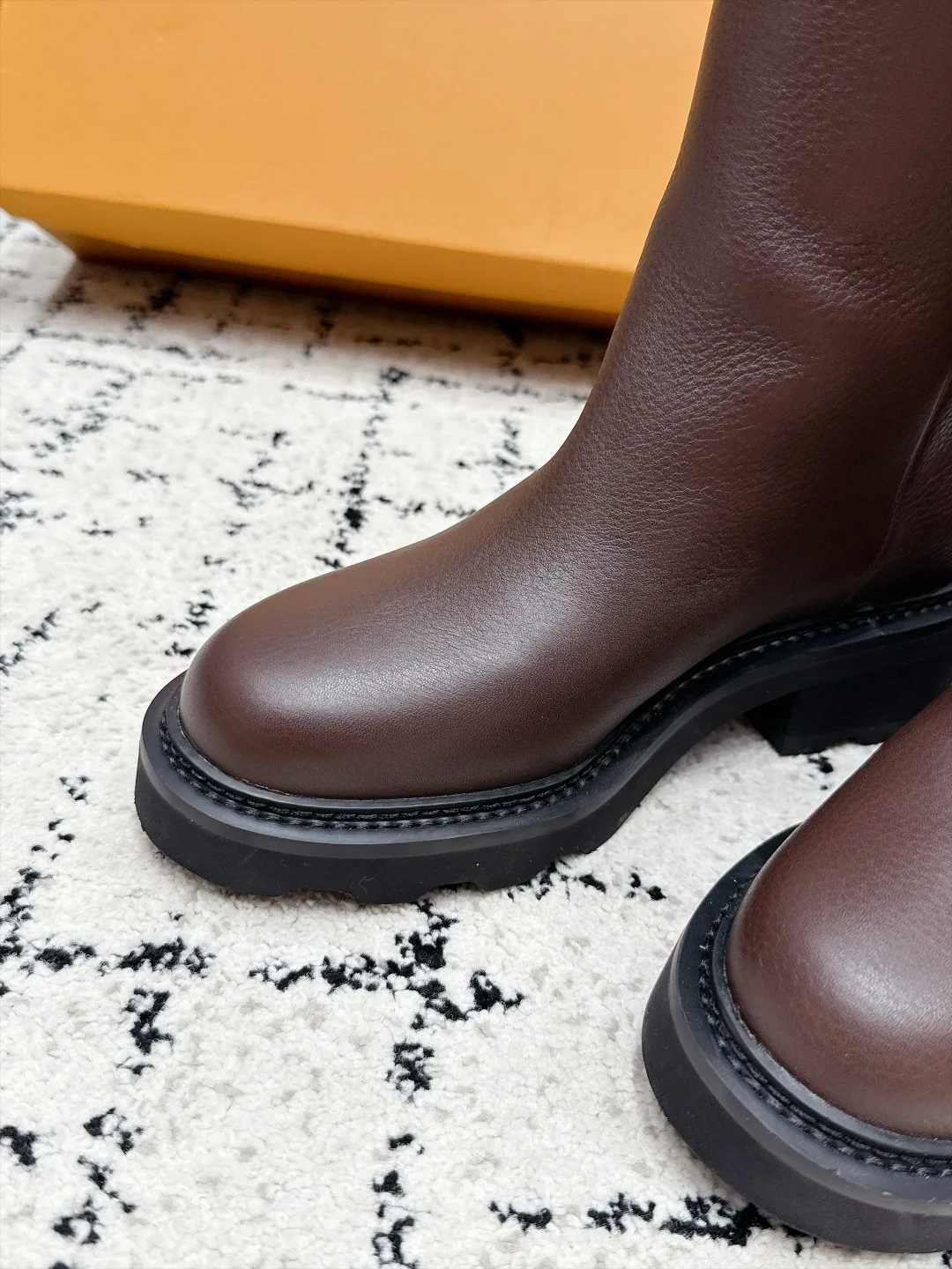 Women's Boots LOUIS VUITTON 18454481