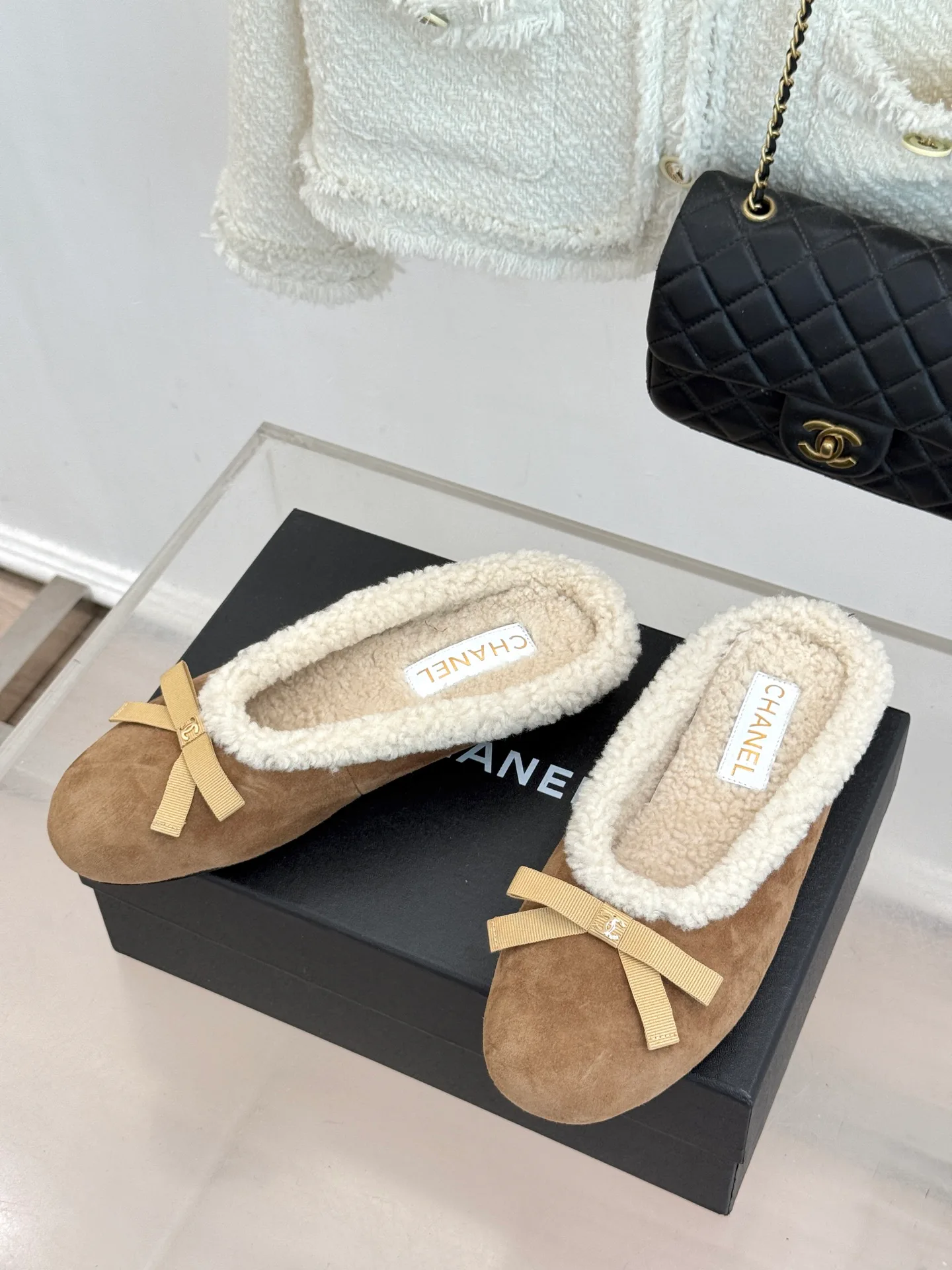 Women's Mules And Clogs CHANEL 17938389