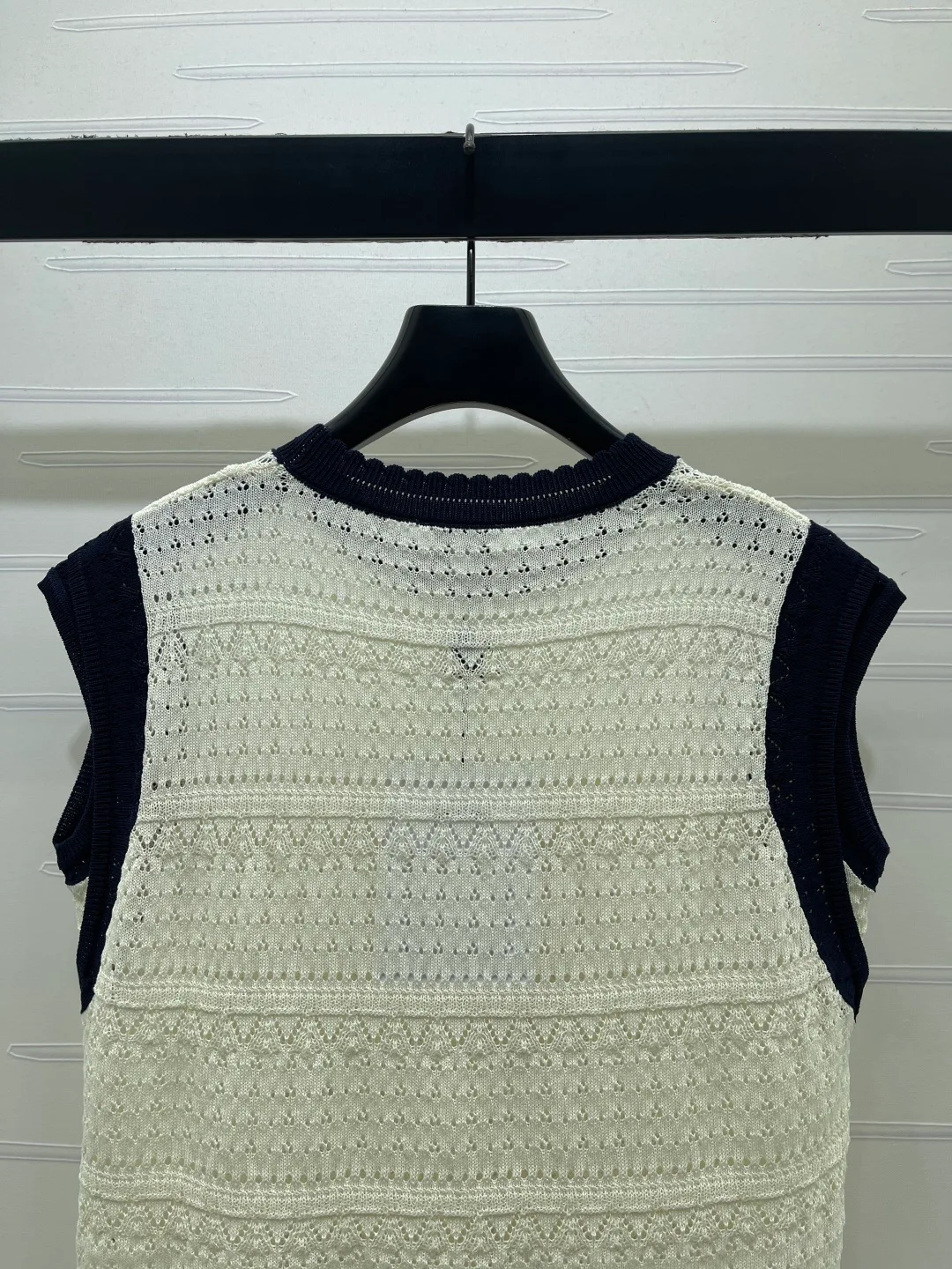 Women's Vests CHANEL 16903641