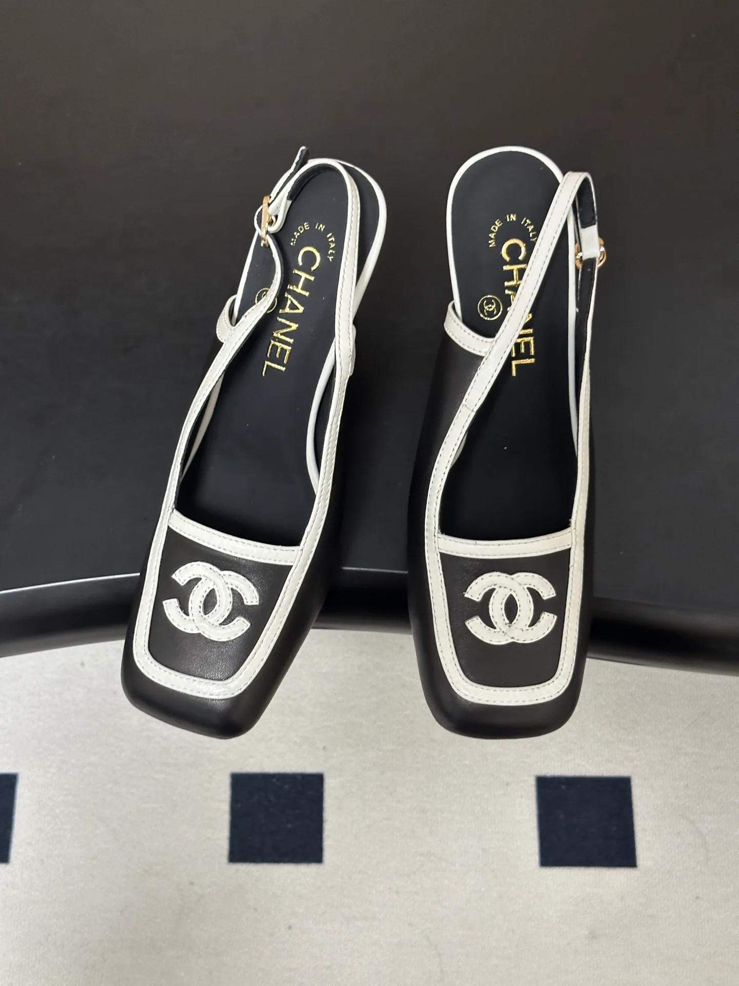 Women's Open-Toe Sandals CHANEL 18041926