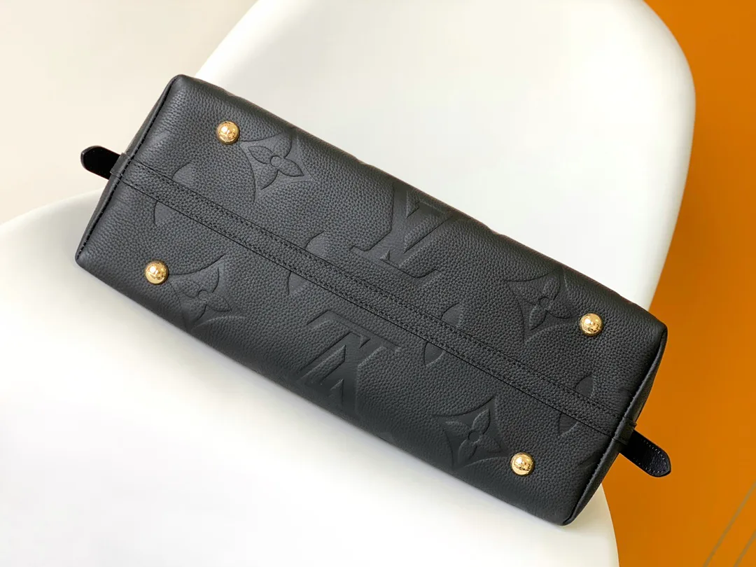 Women's Classic Handbags LOUIS VUITTON 17949168