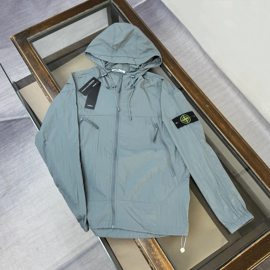 Men's Jackets And Down Jackets STONE ISLAND 17286050