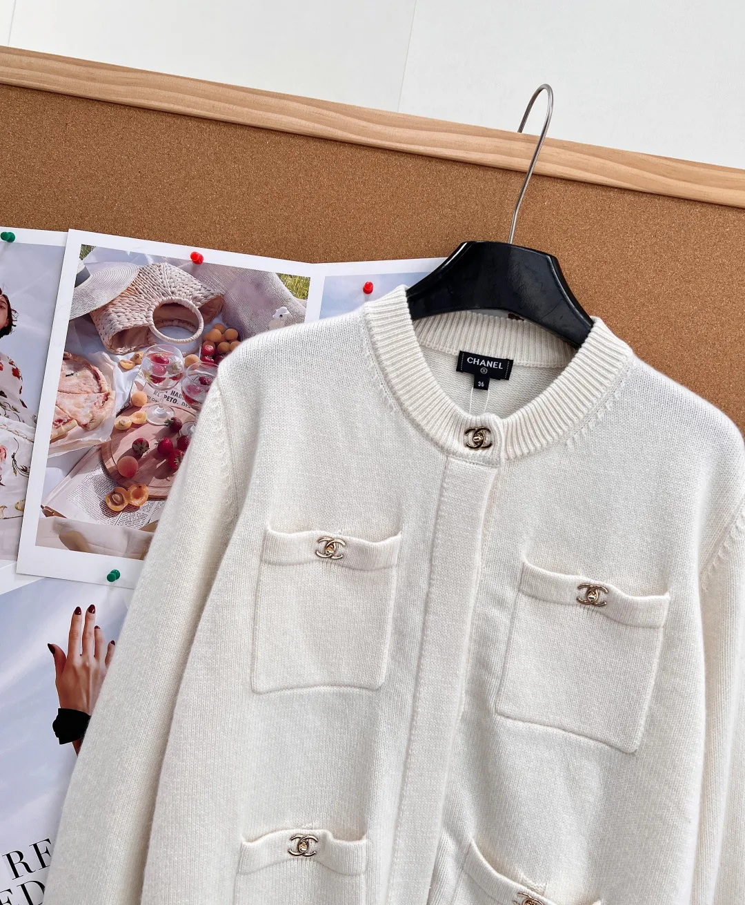 Women's Jumpers And Sweaters CHANEL 18308166