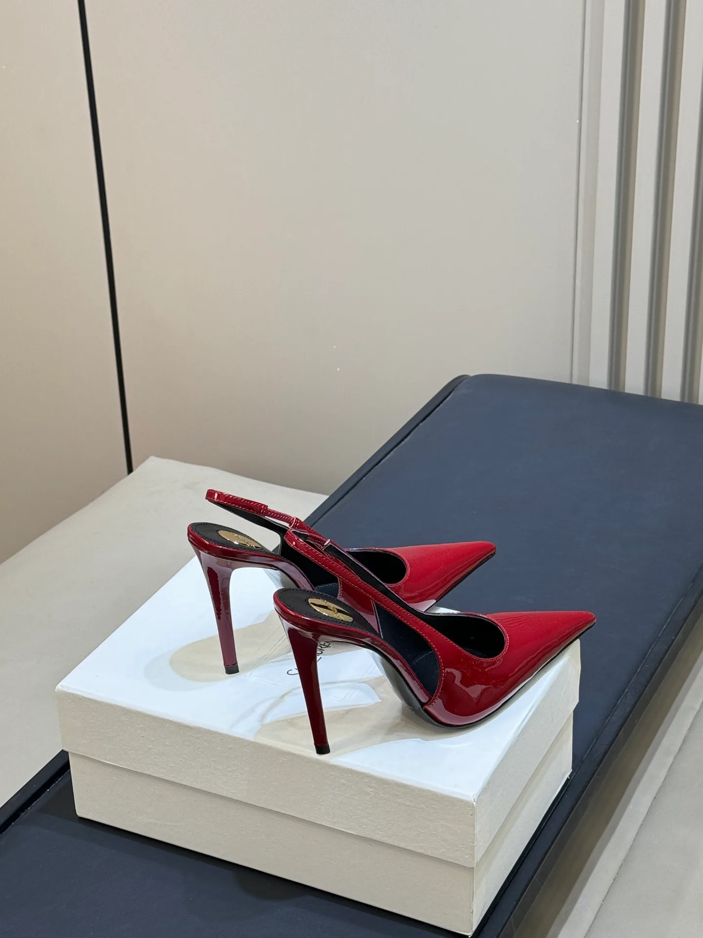 Women's Heels SAINT LAURENT 18073271