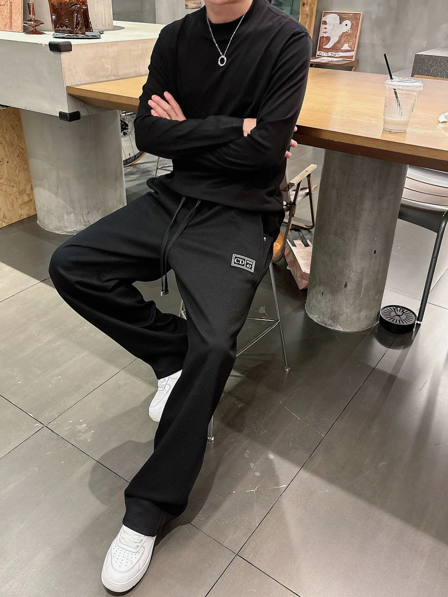Men's Trousers CHRISTIAN DIOR 18340437