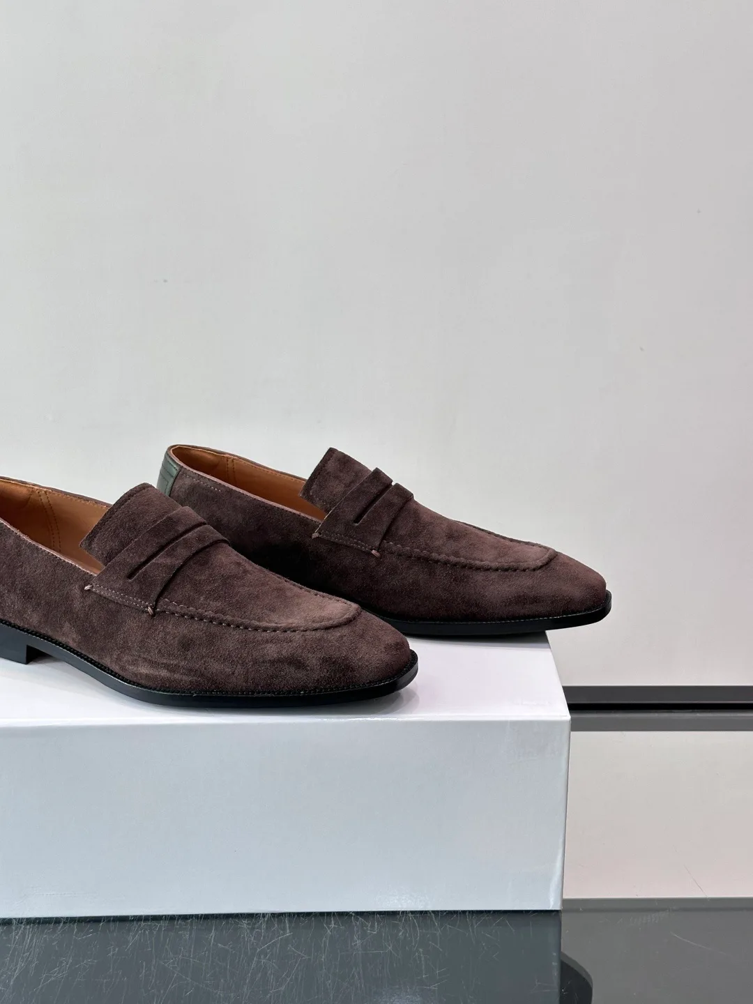 Men's Loafers And Dress Shoes BERLUTI 18079482