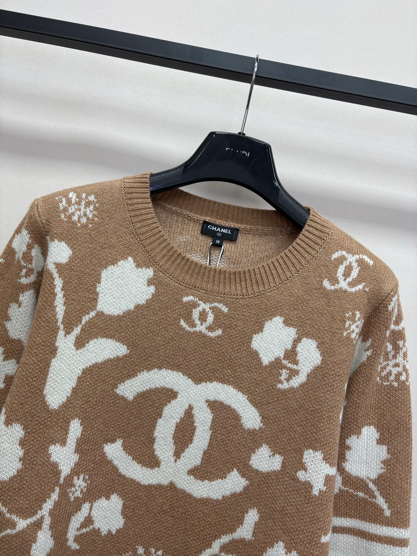 Women's Jumpers And Sweaters CHANEL 17696371
