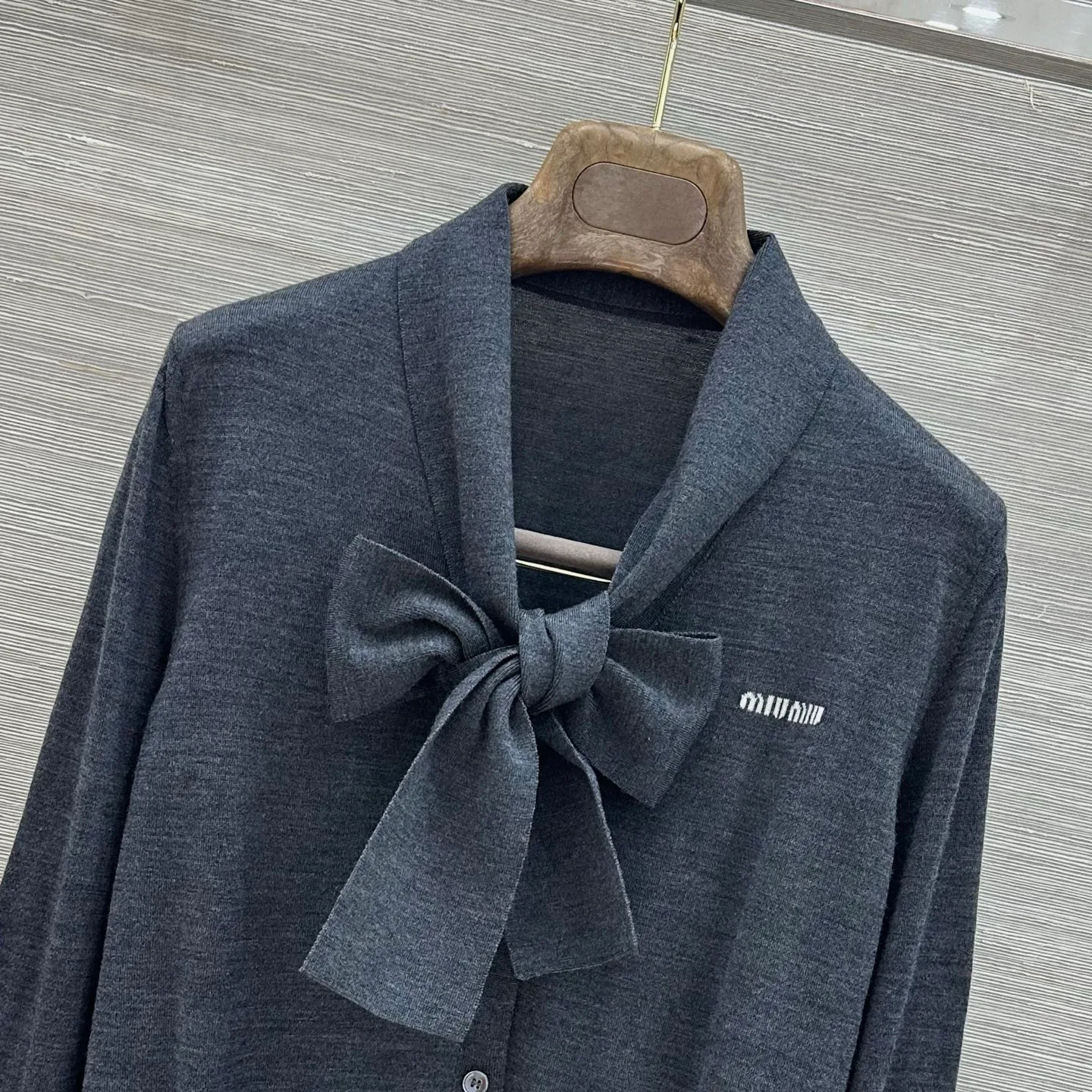 Women's Jumpers And Sweaters MIU MIU 17998361