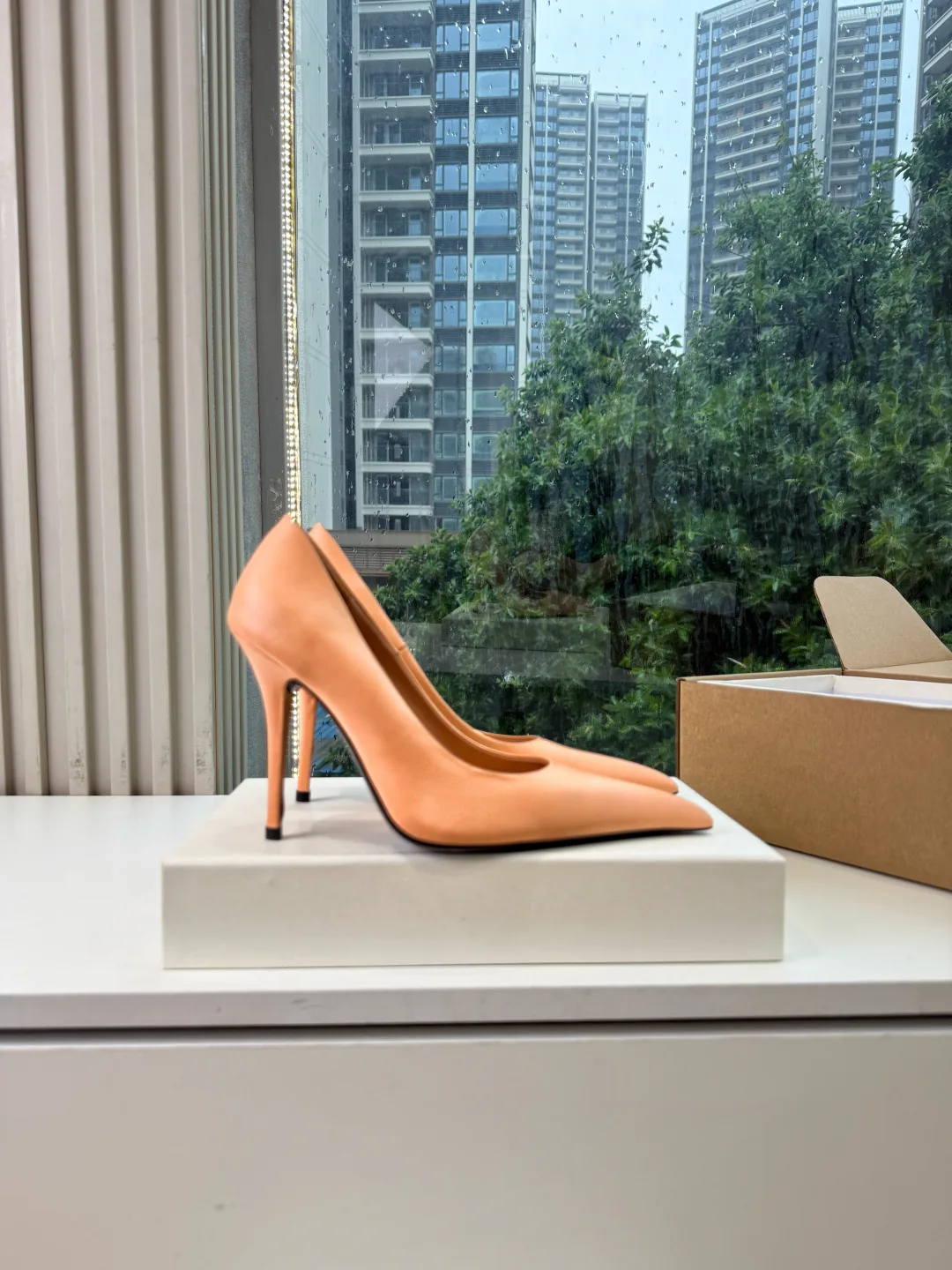 Women's Heels SAINT LAURENT 18154821
