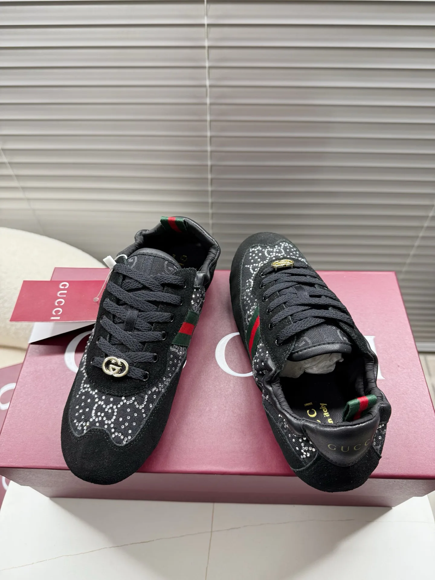 Women's Sneakers GUCCI 17016281