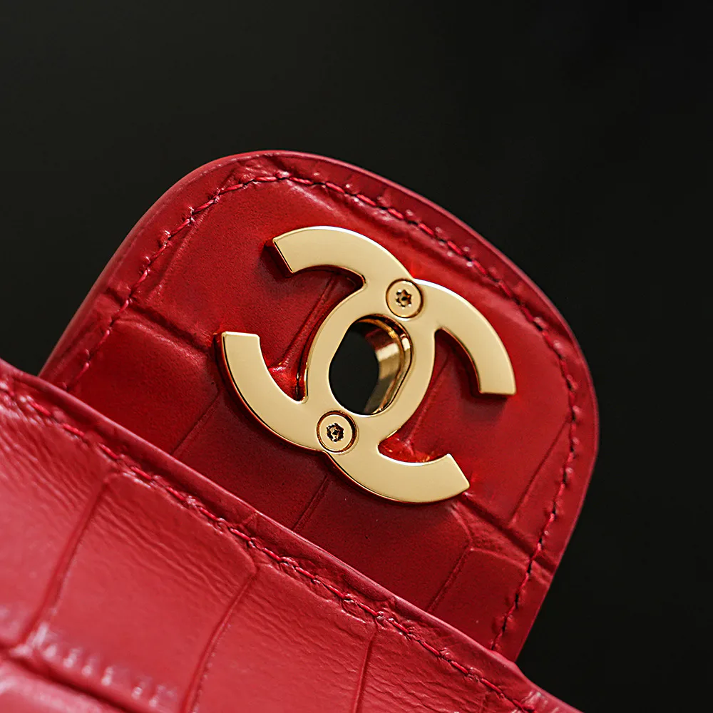 Классические Сумки Женские Chanel 18588746