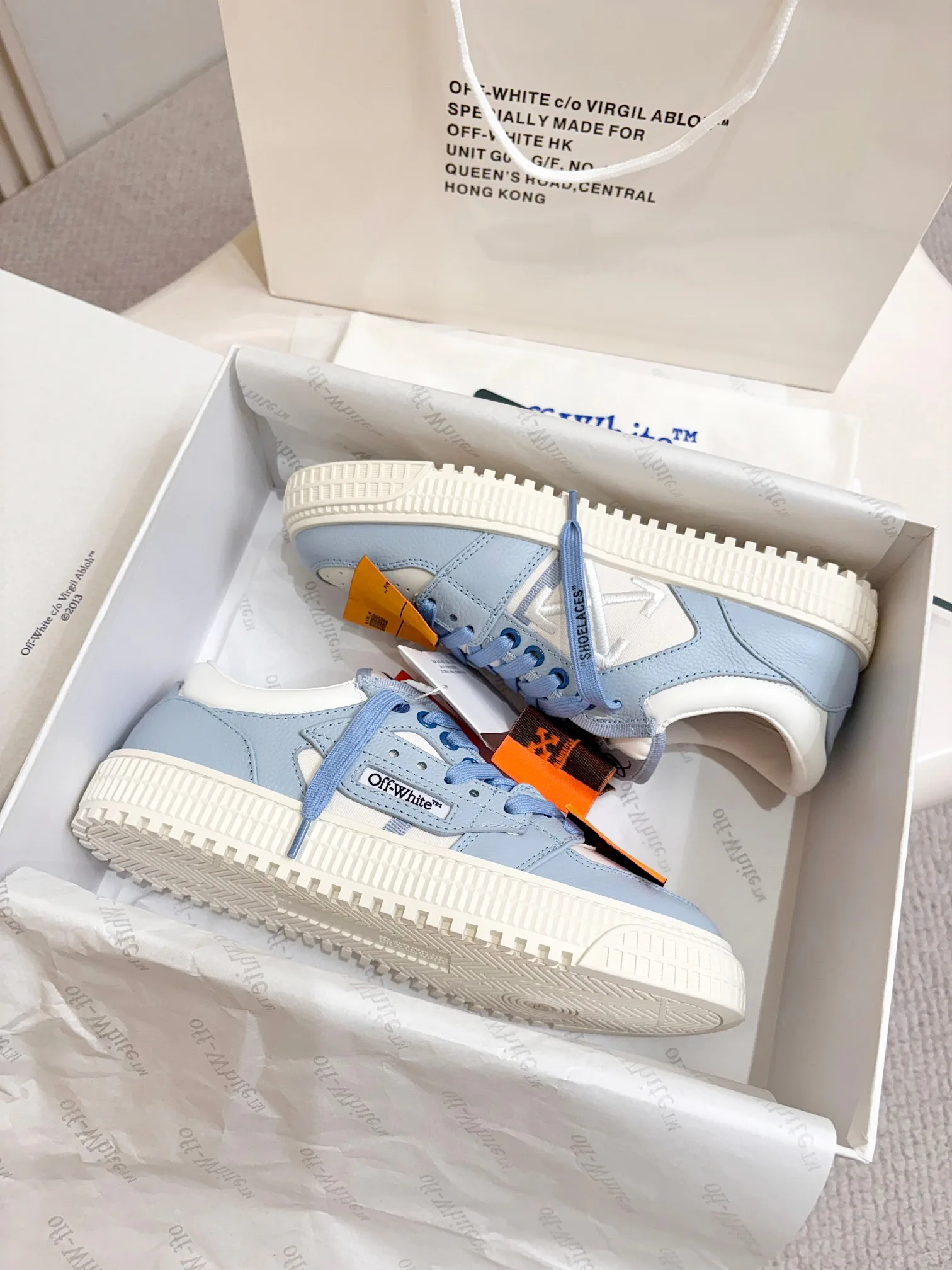 Women's Sneakers OFF-WHITE 18103209