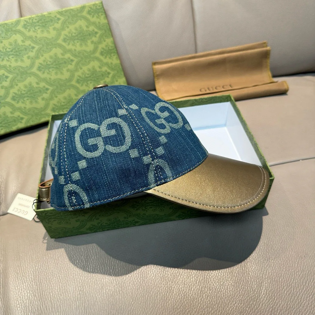 Hats GUCCI 18347099