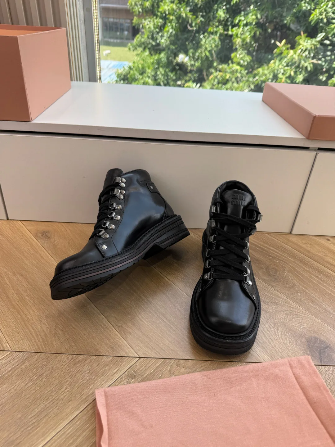 Women's Ankle Boots MIU MIU 18053426