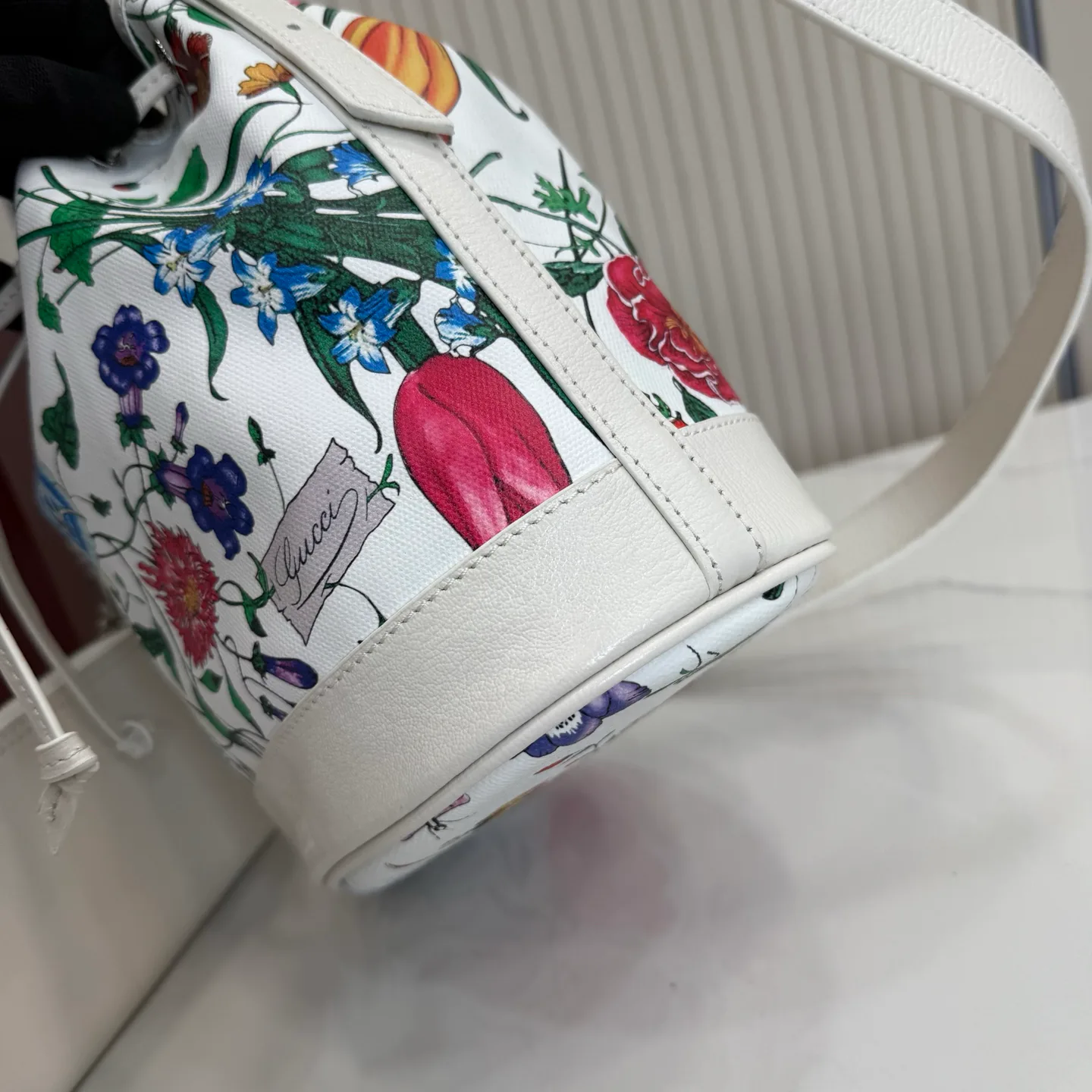 Women's Classic Handbags GUCCI 18156481