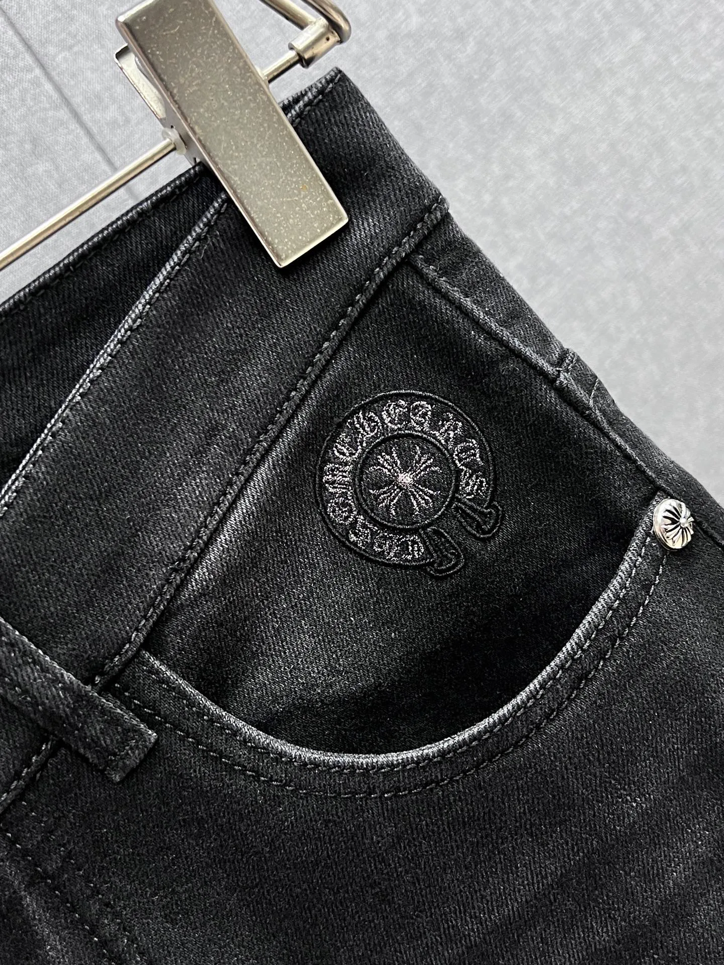 Men's Jeans CHROME HEARTS 18097852