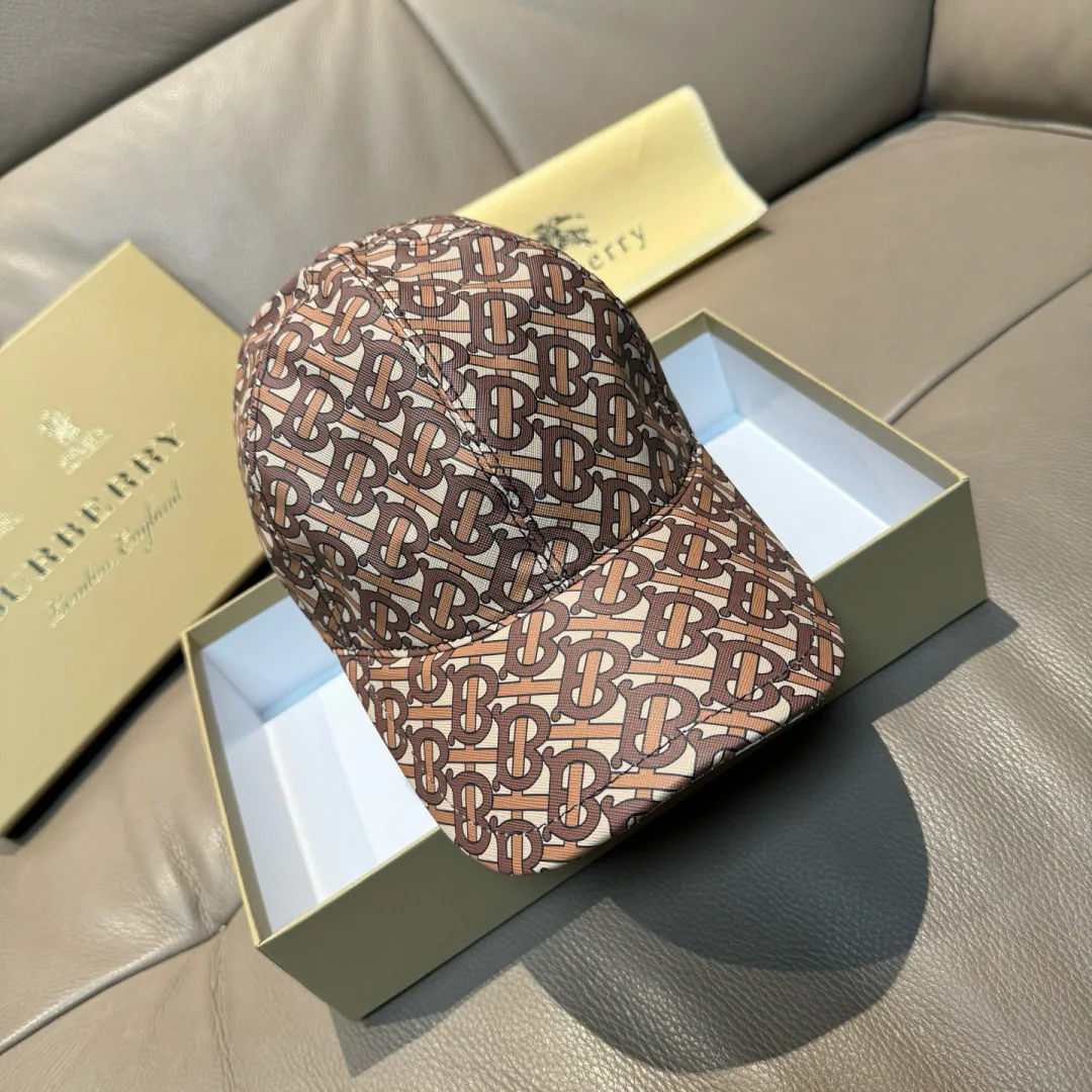 Hats BURBERRY 18347085