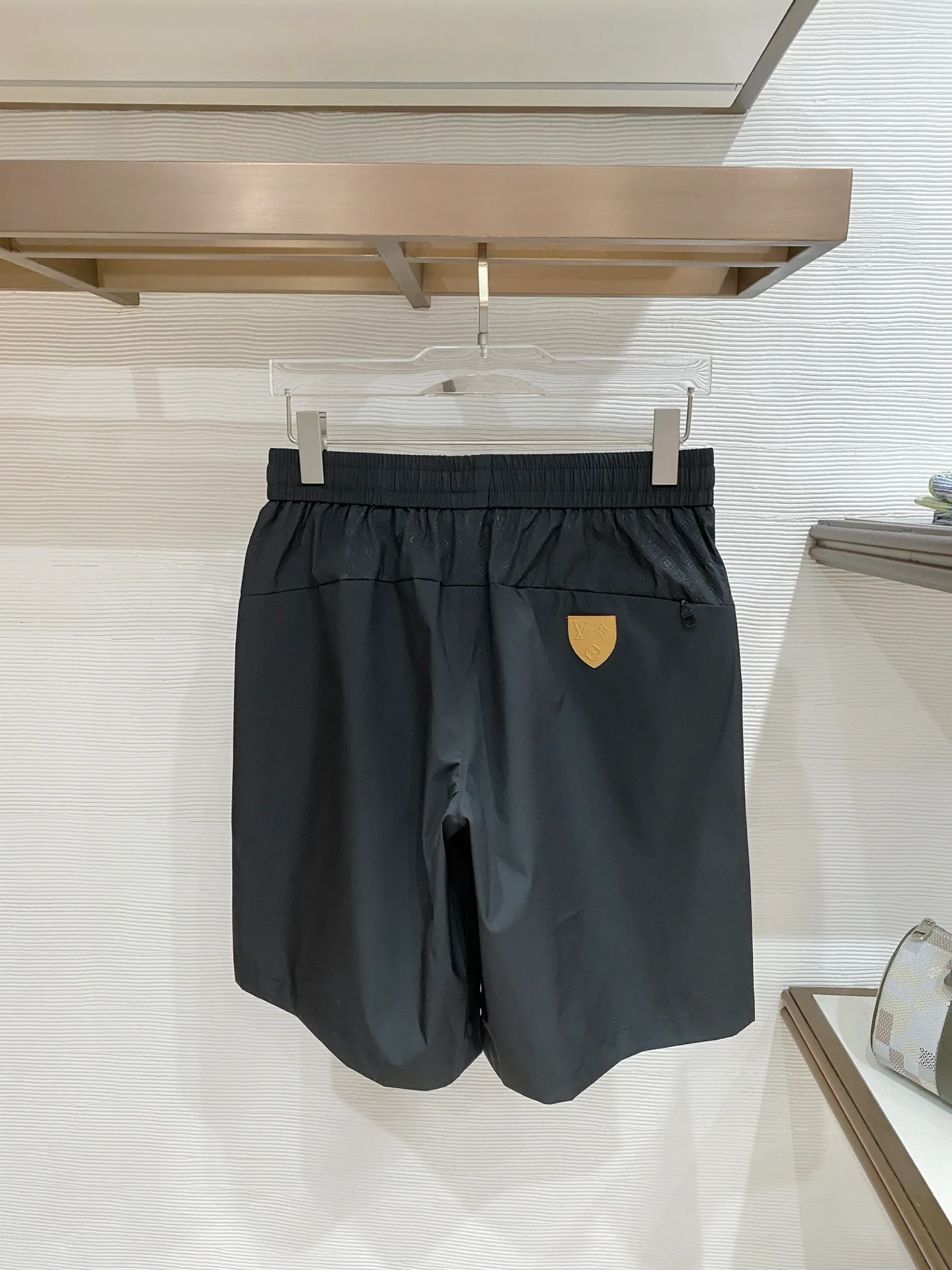 Men's Shorts LOUIS VUITTON 17993517
