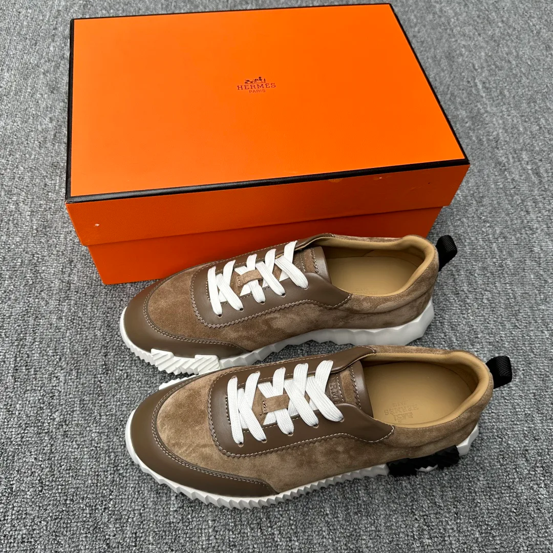 Women's Sneakers HERMES 18076167