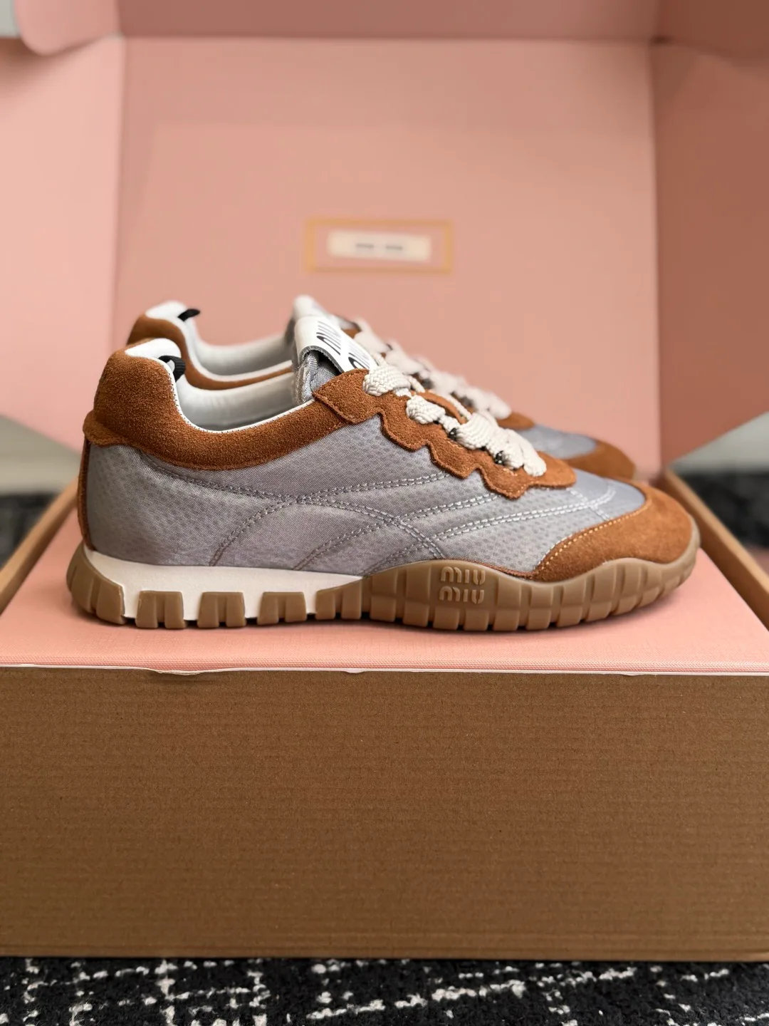 Women's Sneakers MIU MIU 17804442