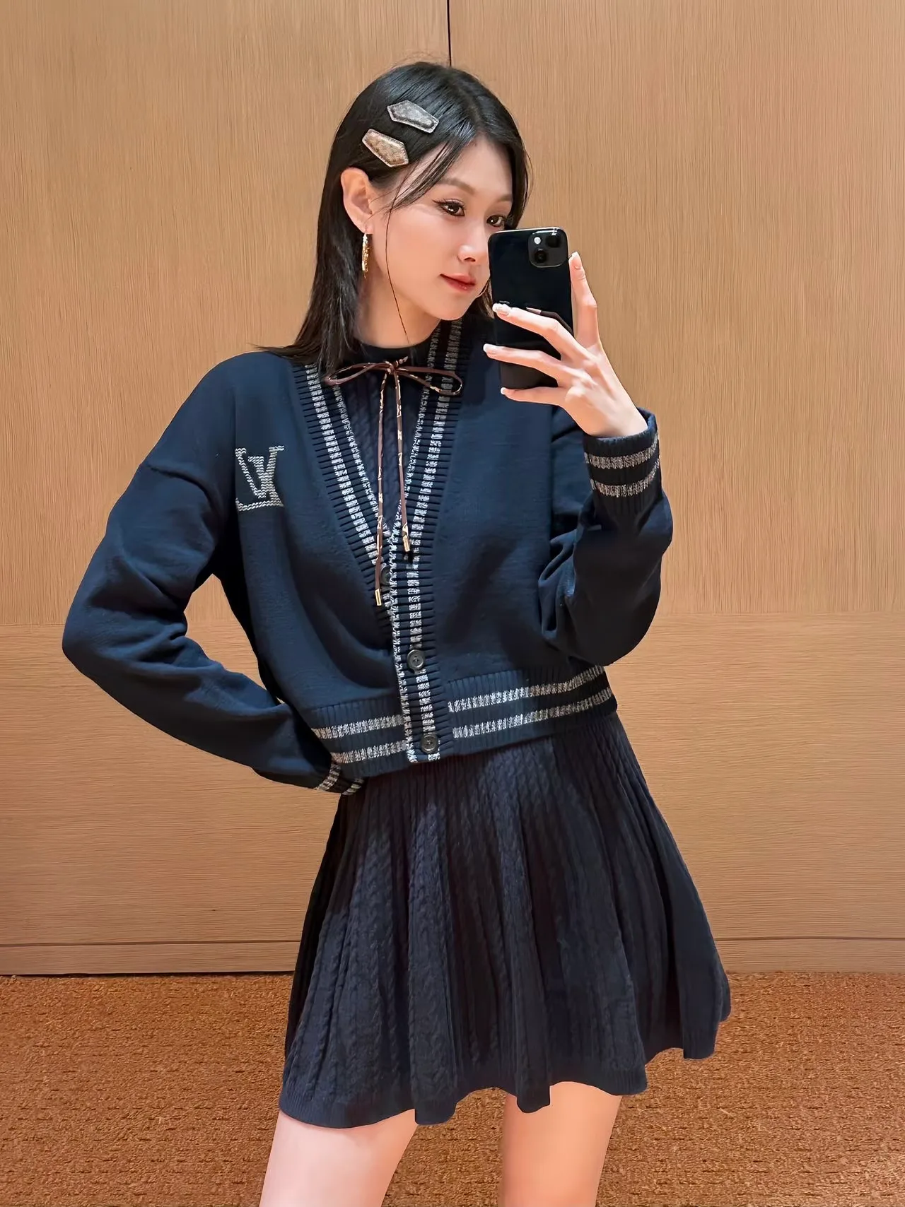 Women's Jumpers And Sweaters LOUIS VUITTON 18044541