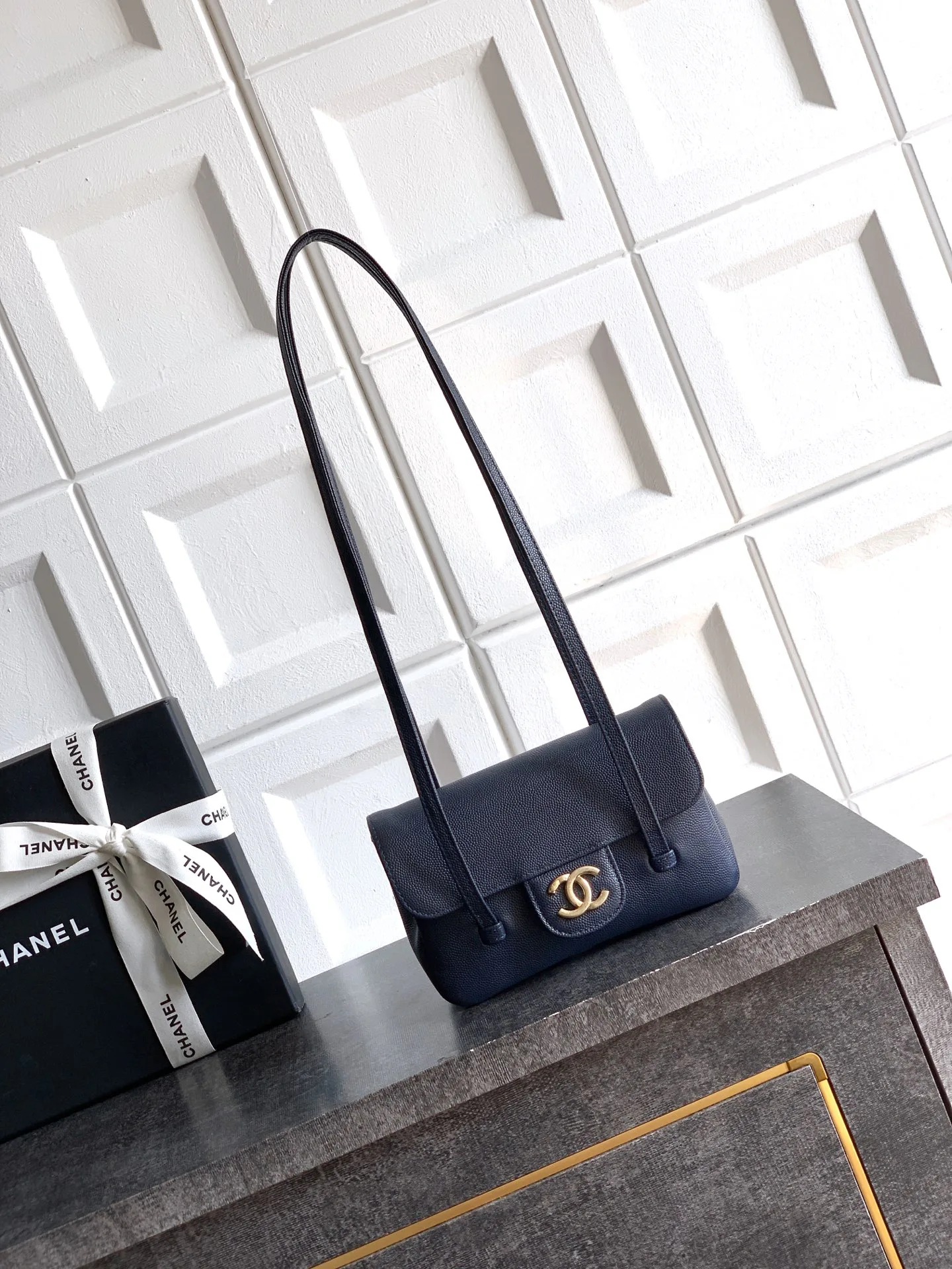 Классические Сумки Женские Chanel 18588873