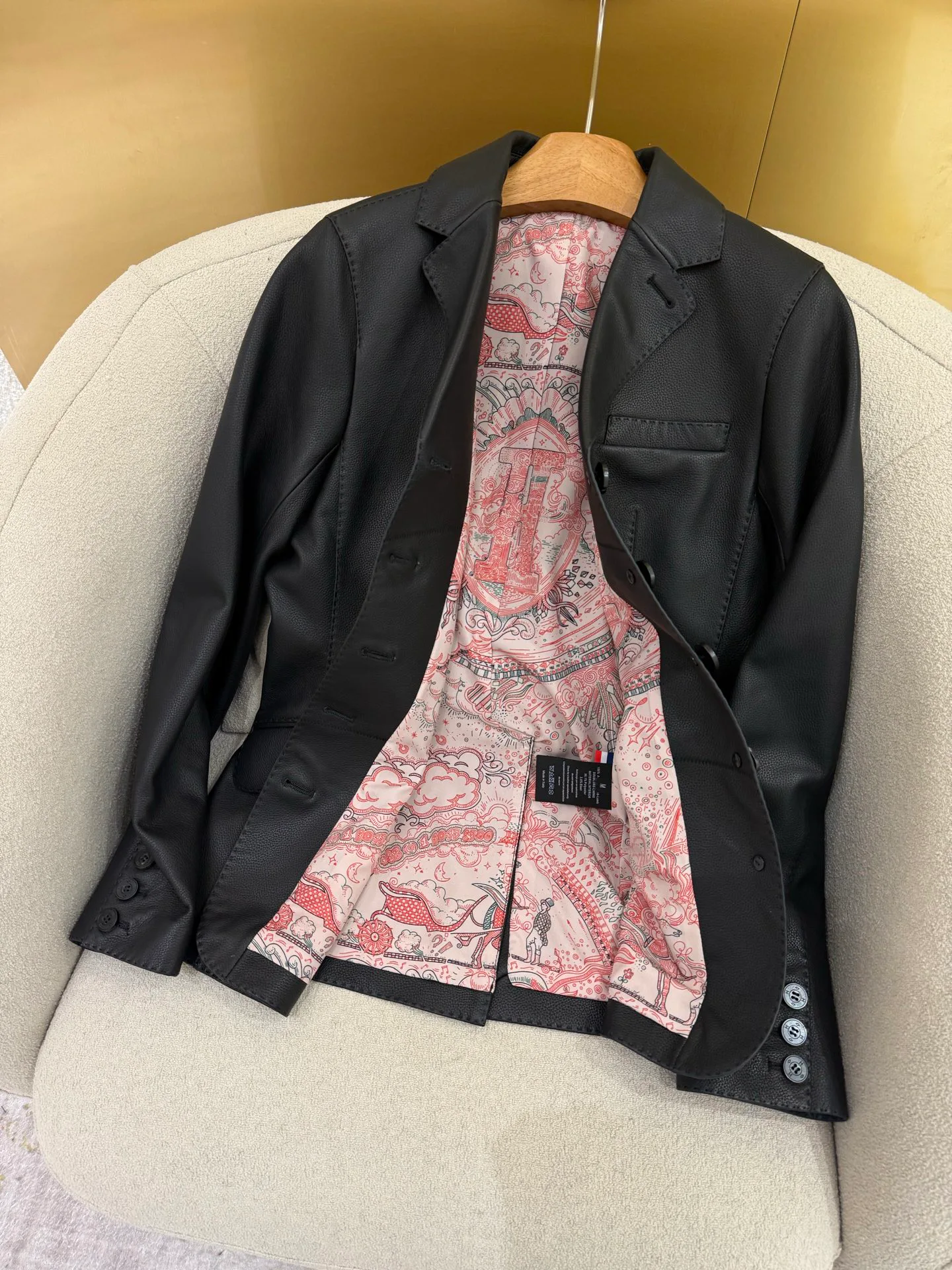 Women's Leather Jackets And Sheepskin Coats HERMES 18172766