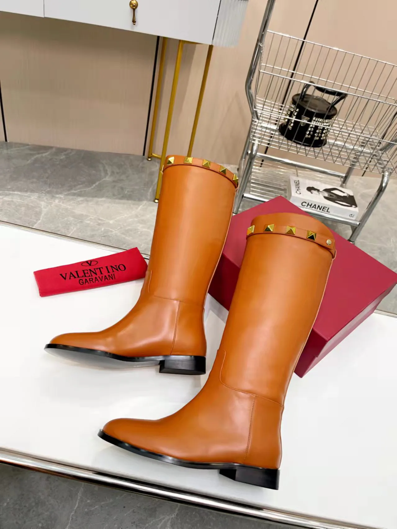 Women's Boots VALENTINO 17956811