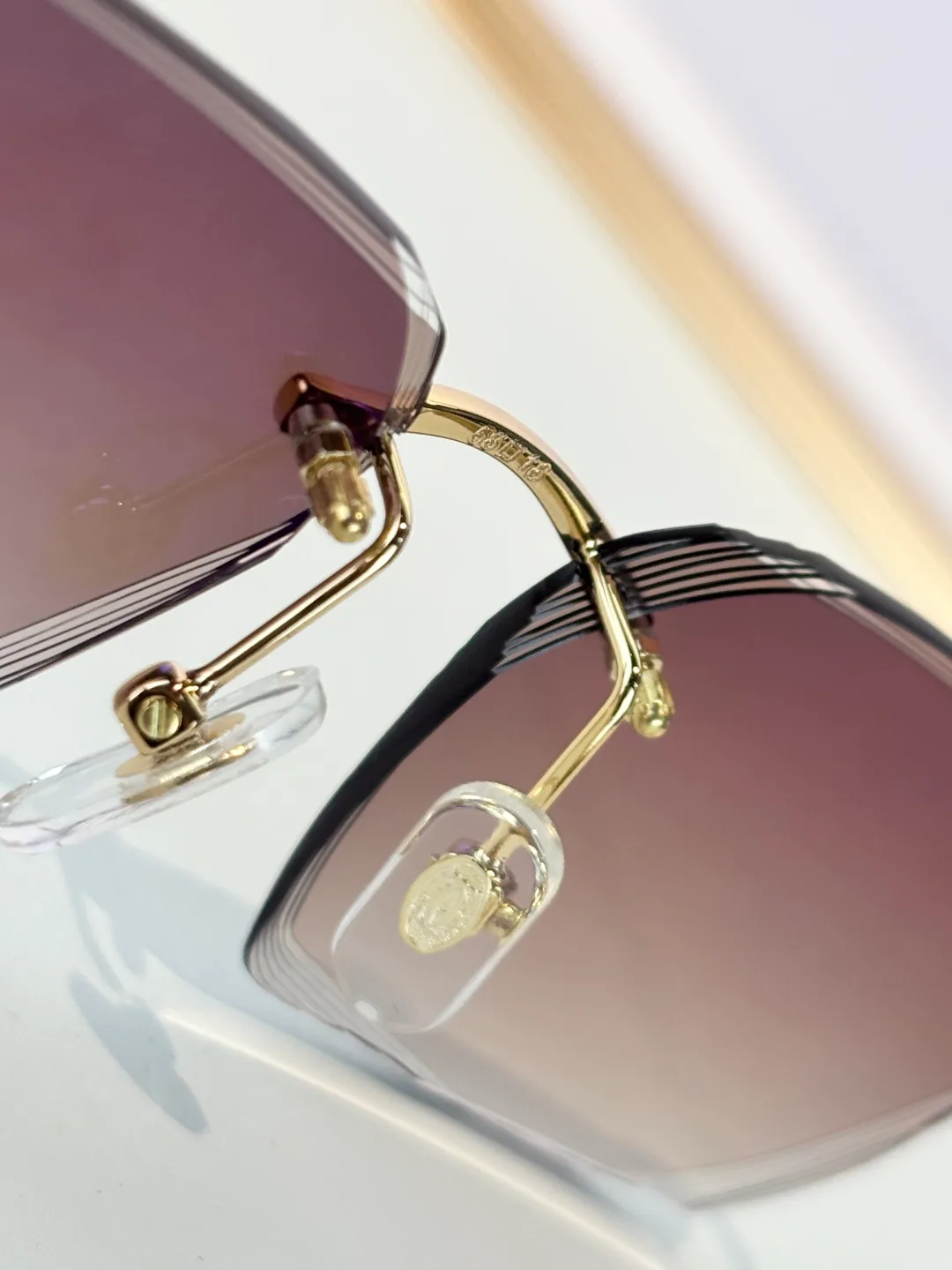 Glasses CARTIER 18118015