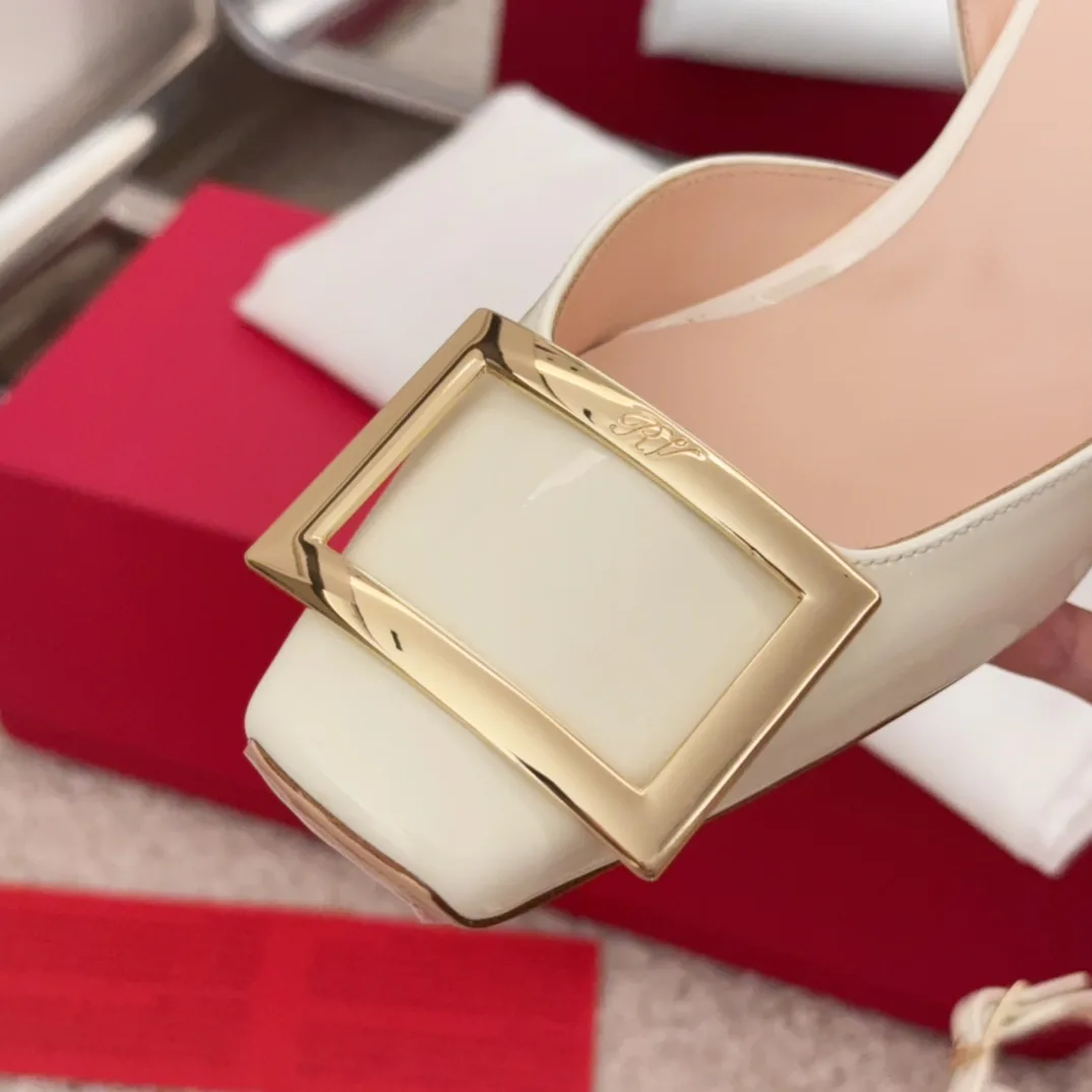 Women's Heels ROGER VIVIER 17550702