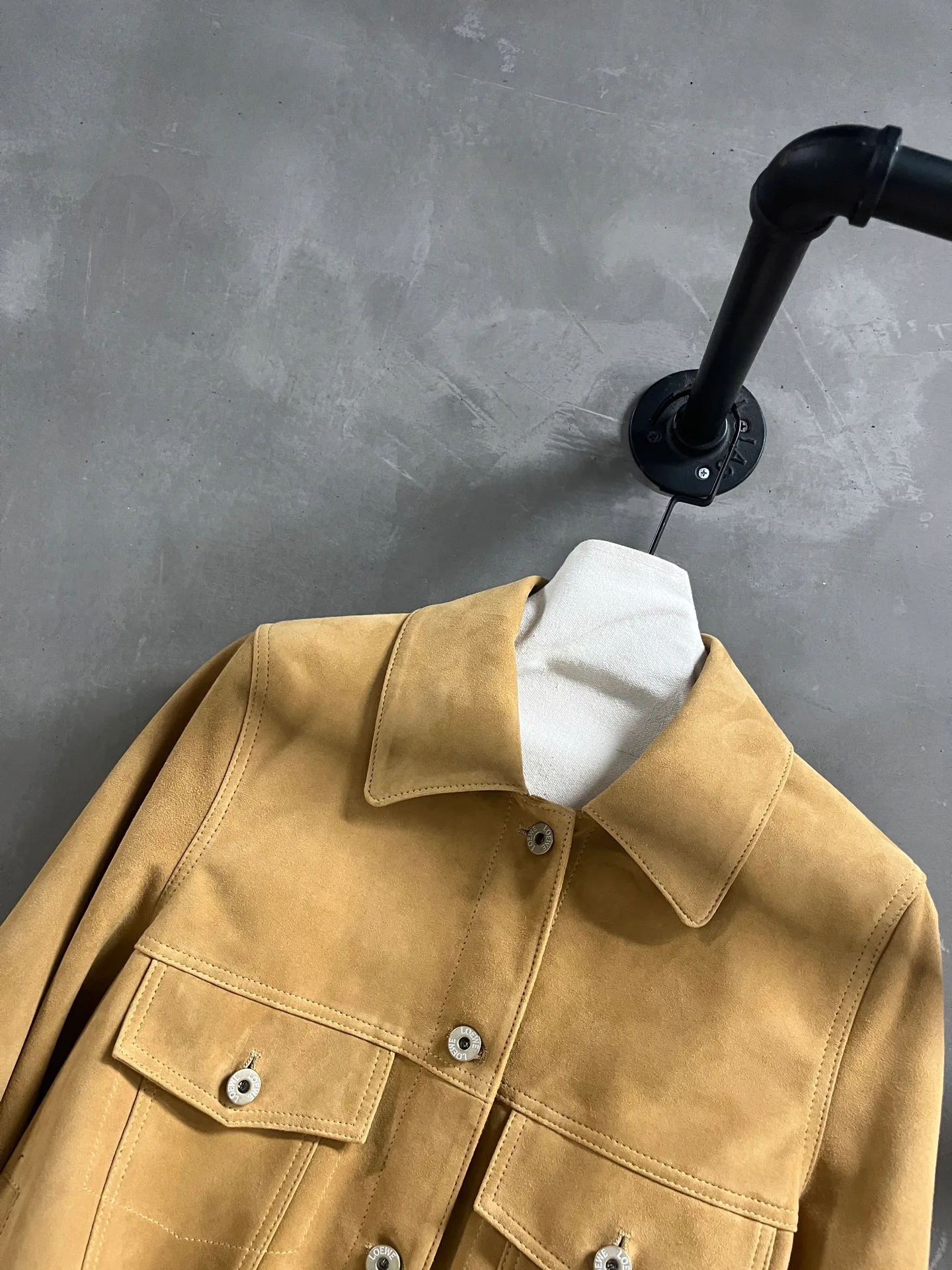 Women's Leather Jackets And Sheepskin Coats LOEWE 18172898