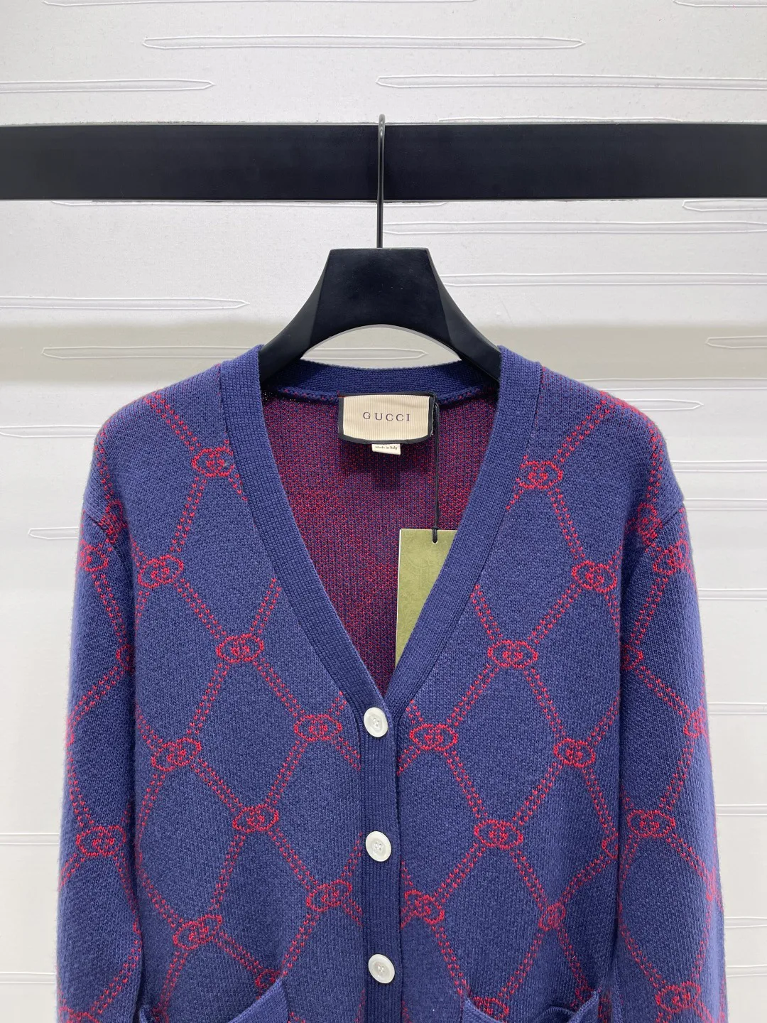 Women's Jumpers And Sweaters GUCCI 18437120