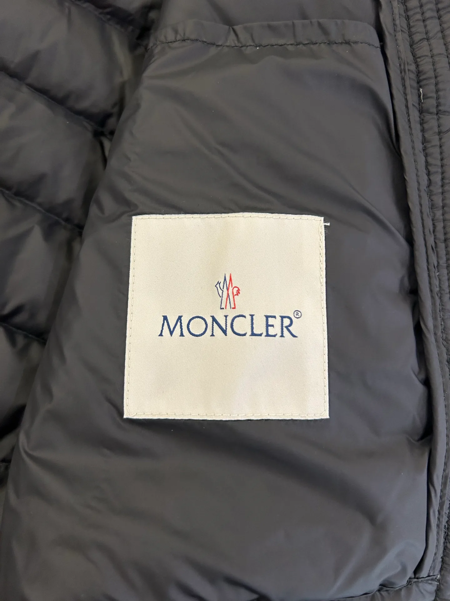 Men's Jackets And Down Jackets MONCLER 18231512