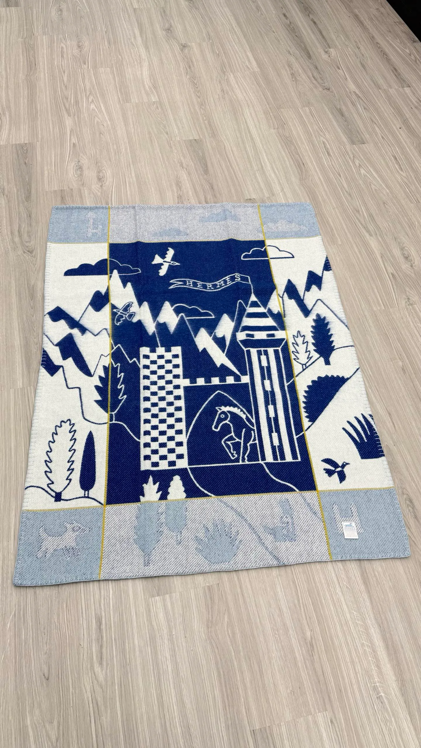 Textiles HERMES 18222662